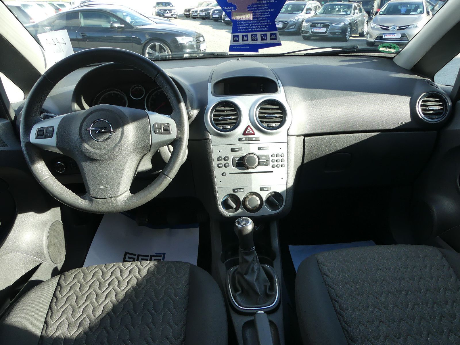 Fahrzeugabbildung Opel Corsa D Active