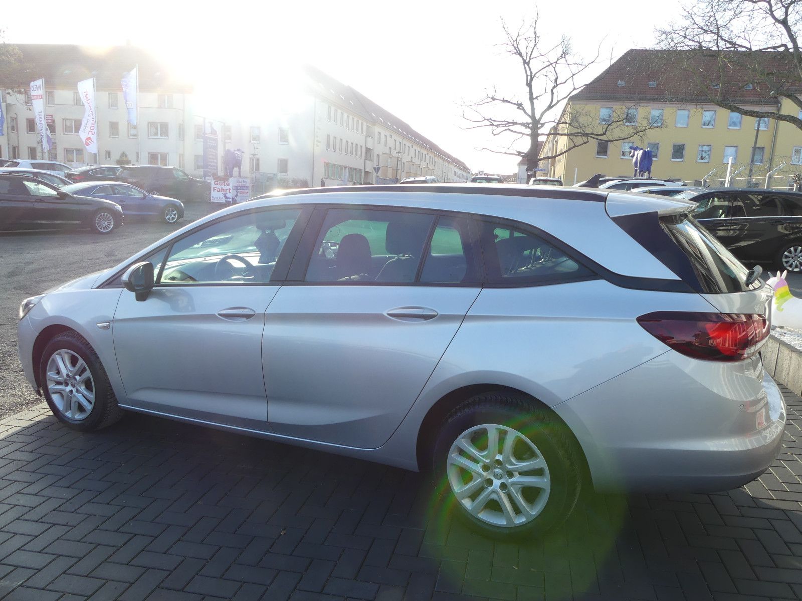 Fahrzeugabbildung Opel Astra K Sports Tourer Edition, 1,4