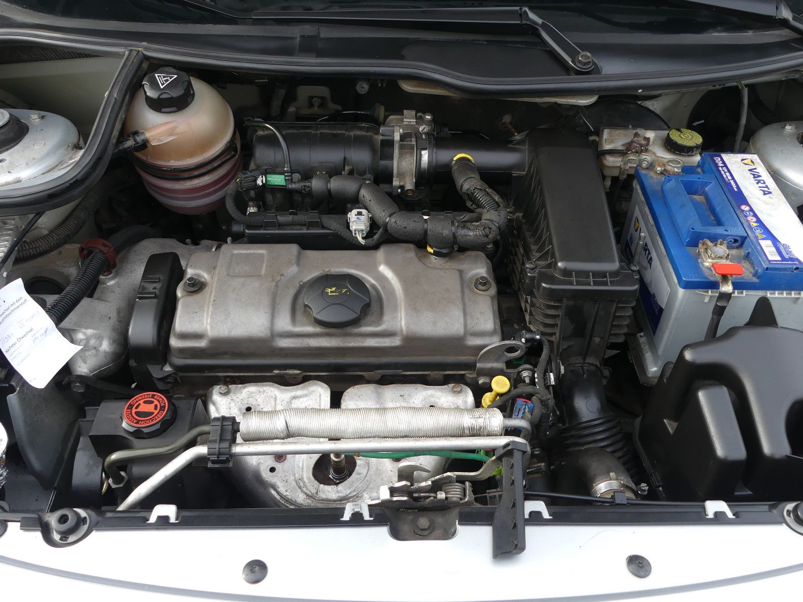 Fahrzeugabbildung Peugeot 206 + Basis