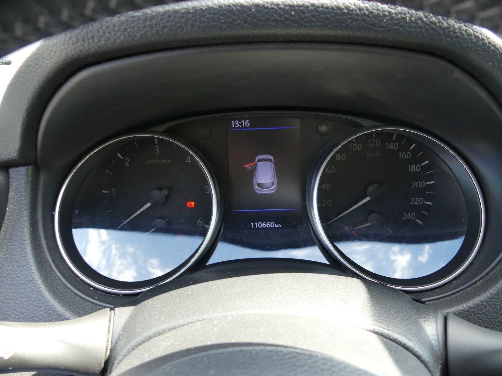Fahrzeugabbildung Nissan Qashqai N-Connecta"SCHECKHEFTGEPF."