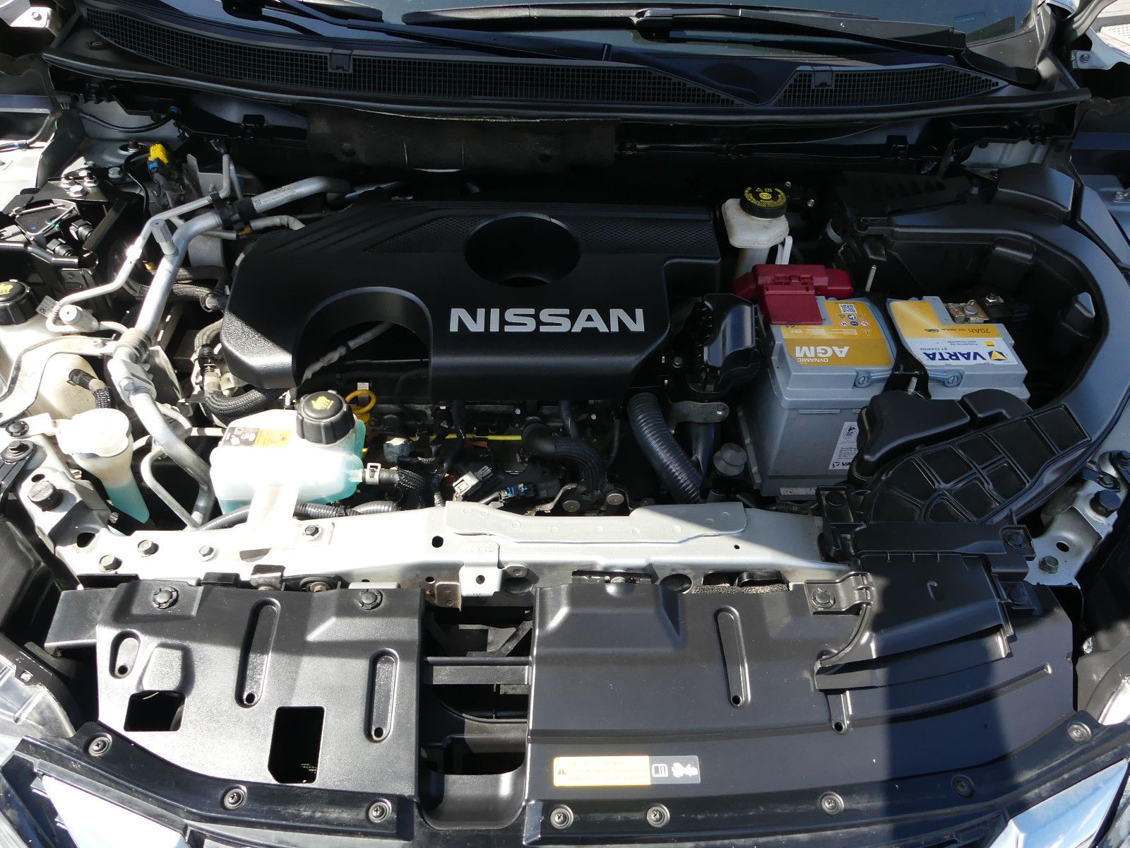 Fahrzeugabbildung Nissan Qashqai N-Connecta"SCHECKHEFTGEPF."