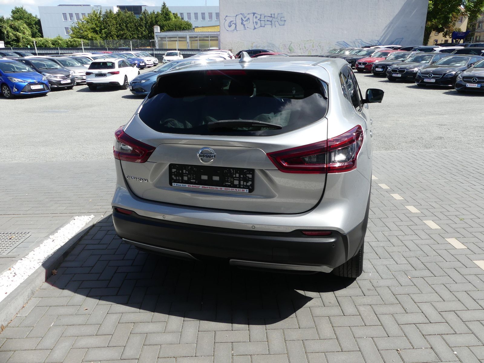 Fahrzeugabbildung Nissan Qashqai N-Connecta"SCHECKHEFTGEPF."
