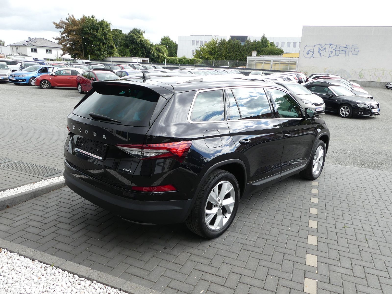 Fahrzeugabbildung SKODA Kodiaq Style 4x4, *TÜV NEU*, AUTOMATIK