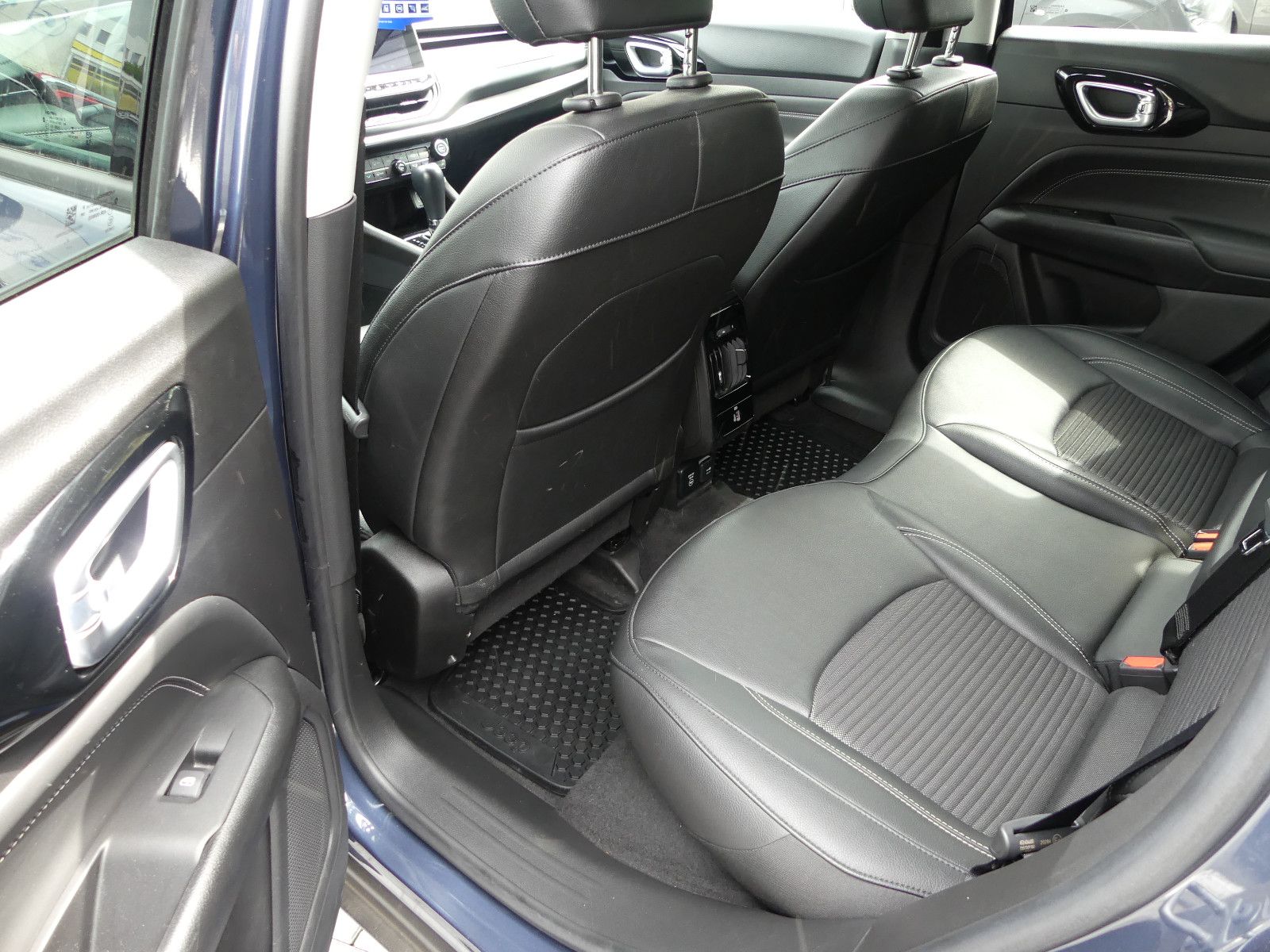 Fahrzeugabbildung Jeep Compass, * AUTOMATIK*