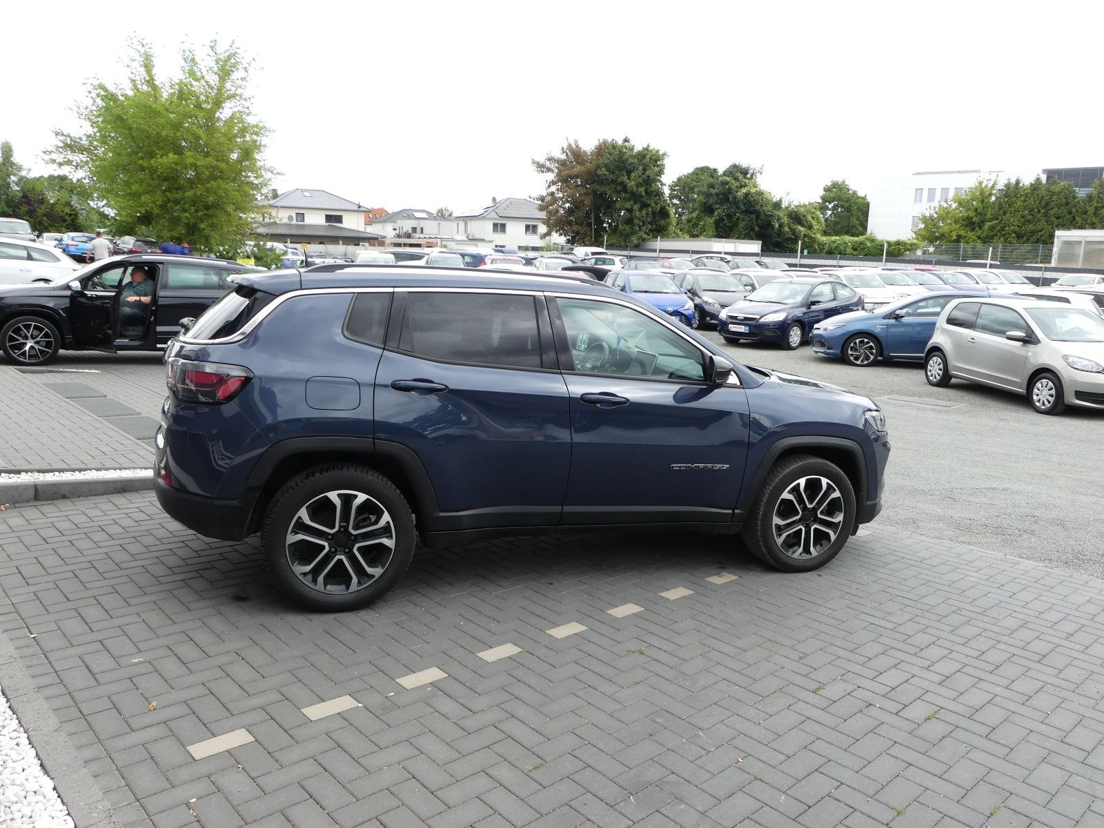Fahrzeugabbildung Jeep Compass, * AUTOMATIK*