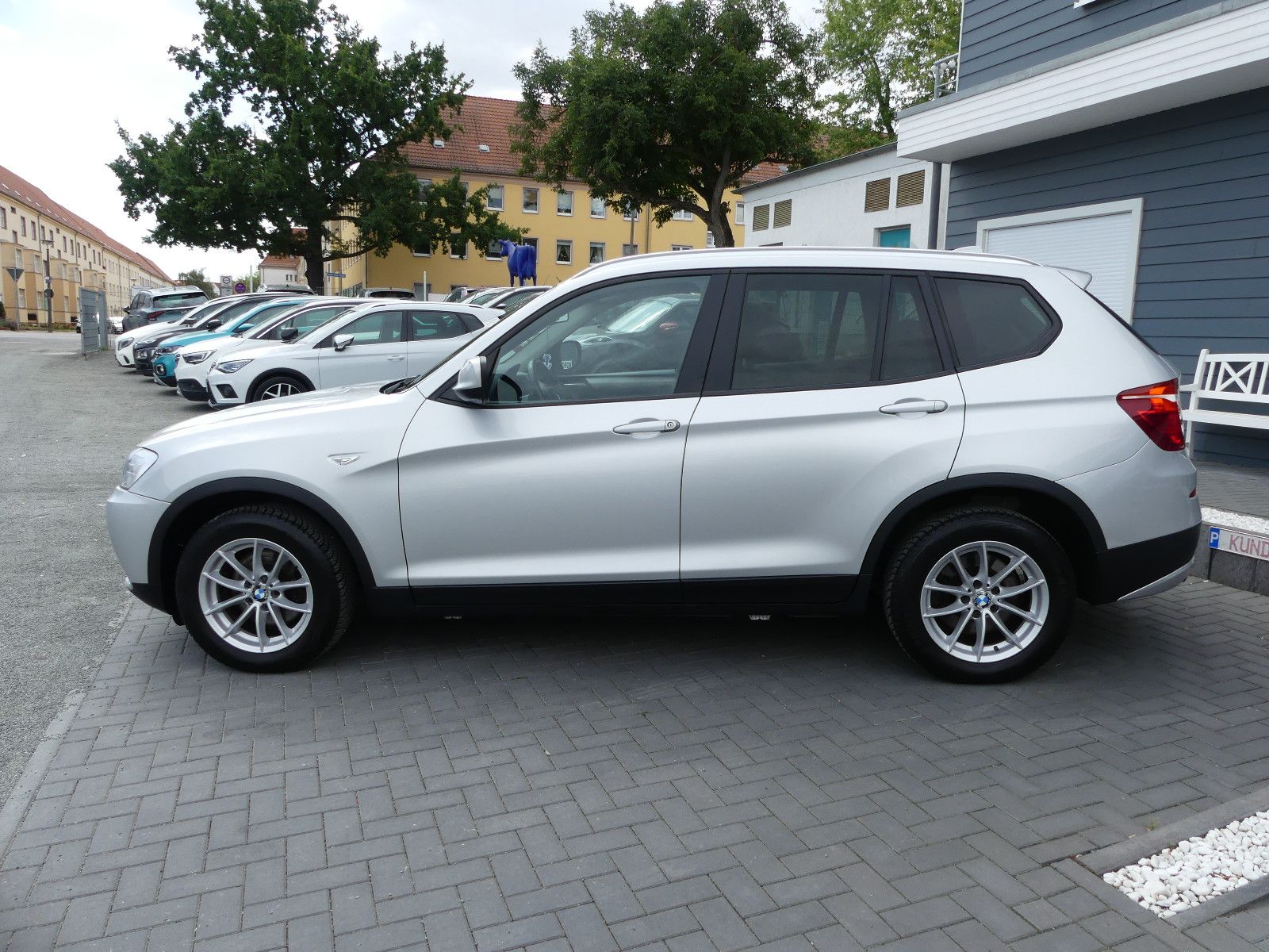 Fahrzeugabbildung BMW X3 xDrive 20 d