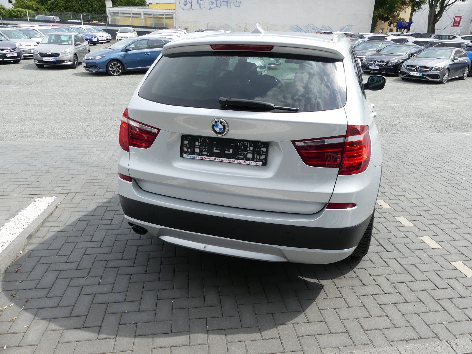 Fahrzeugabbildung BMW X3 xDrive 20 d