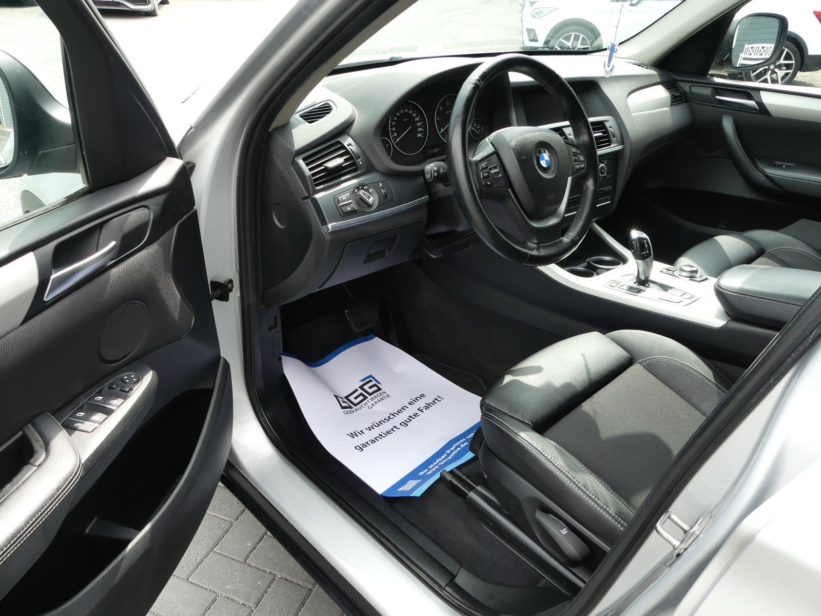 Fahrzeugabbildung BMW X3 xDrive 20 d