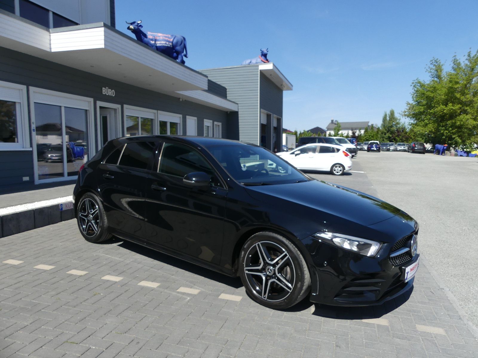 Fahrzeugabbildung Mercedes-Benz A 180 A A 180"AMG Line"SCHECKHEFTGEPF."
