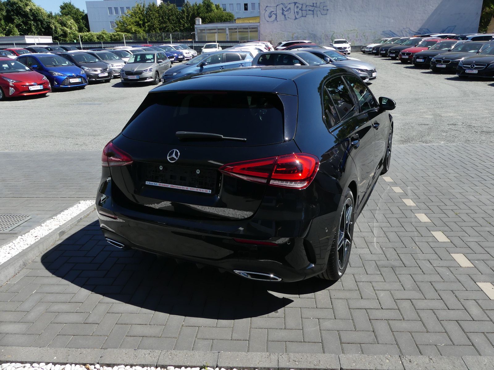 Fahrzeugabbildung Mercedes-Benz A 180 A A 180"AMG Line"SCHECKHEFTGEPF."