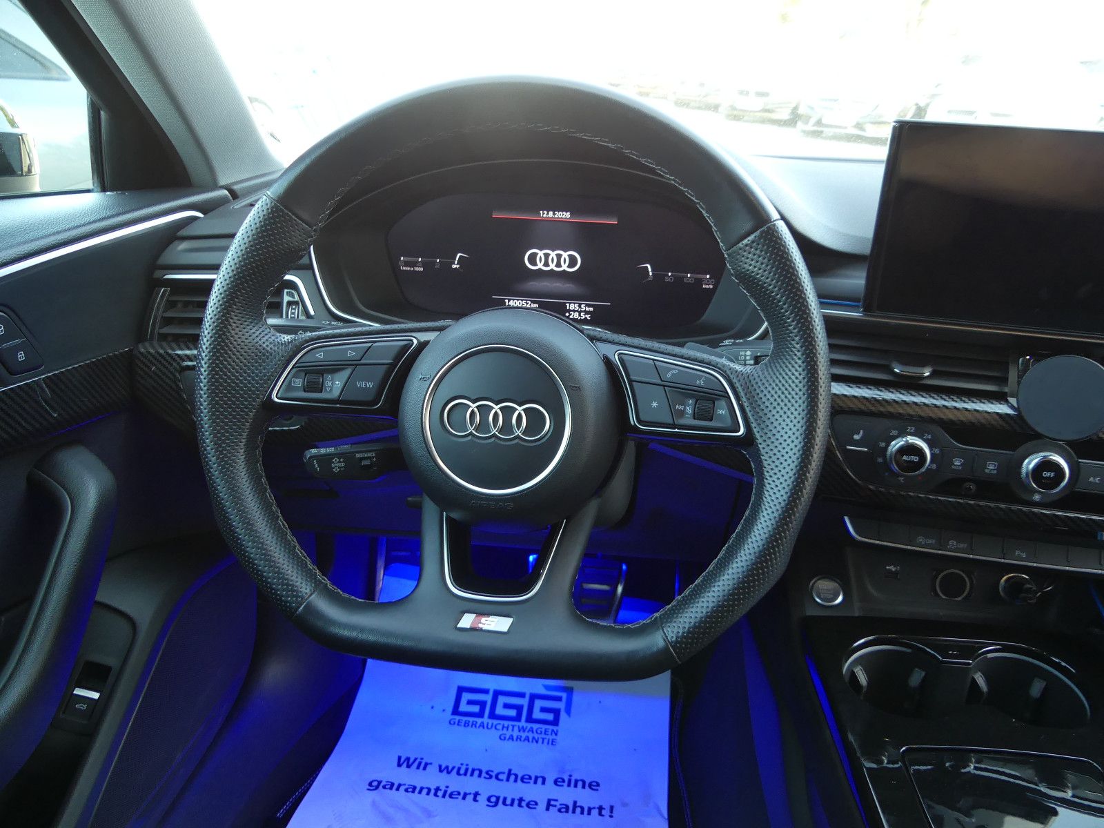 Fahrzeugabbildung Audi A4 Avant 35 TDI "S-LINE"