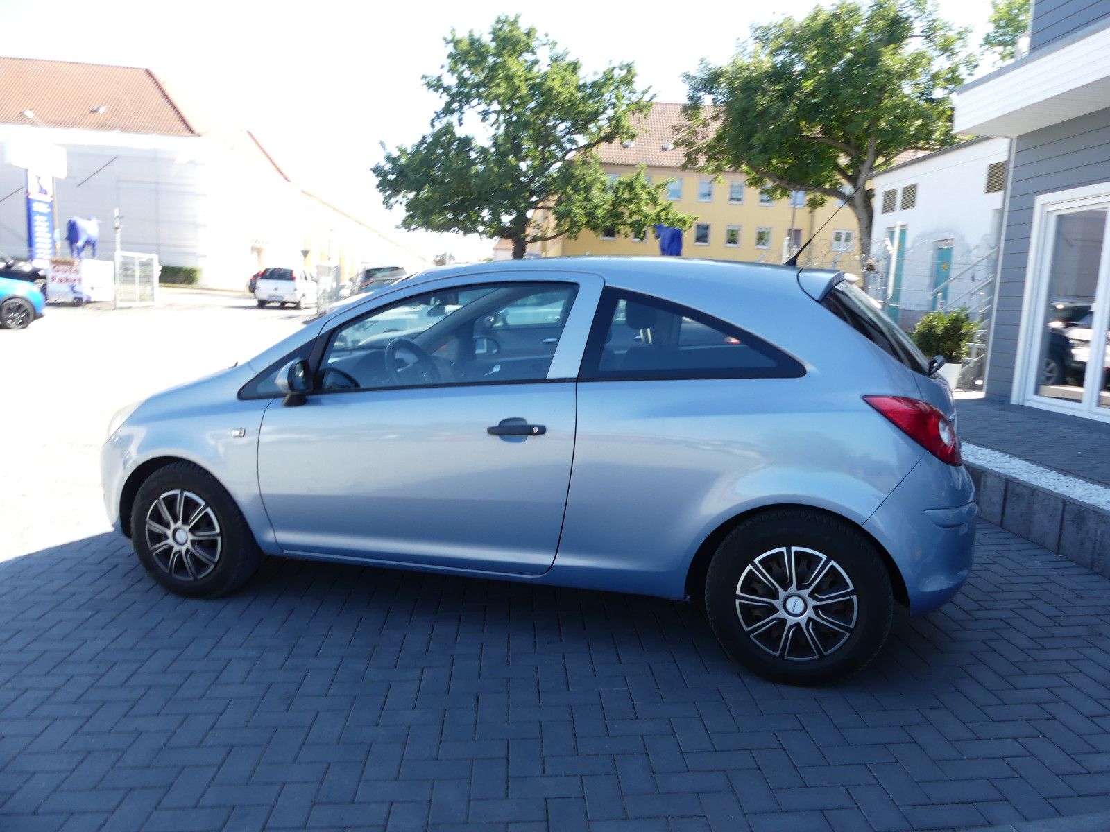 Fahrzeugabbildung Opel Corsa D Selection "110 Jahre"2.HAND"