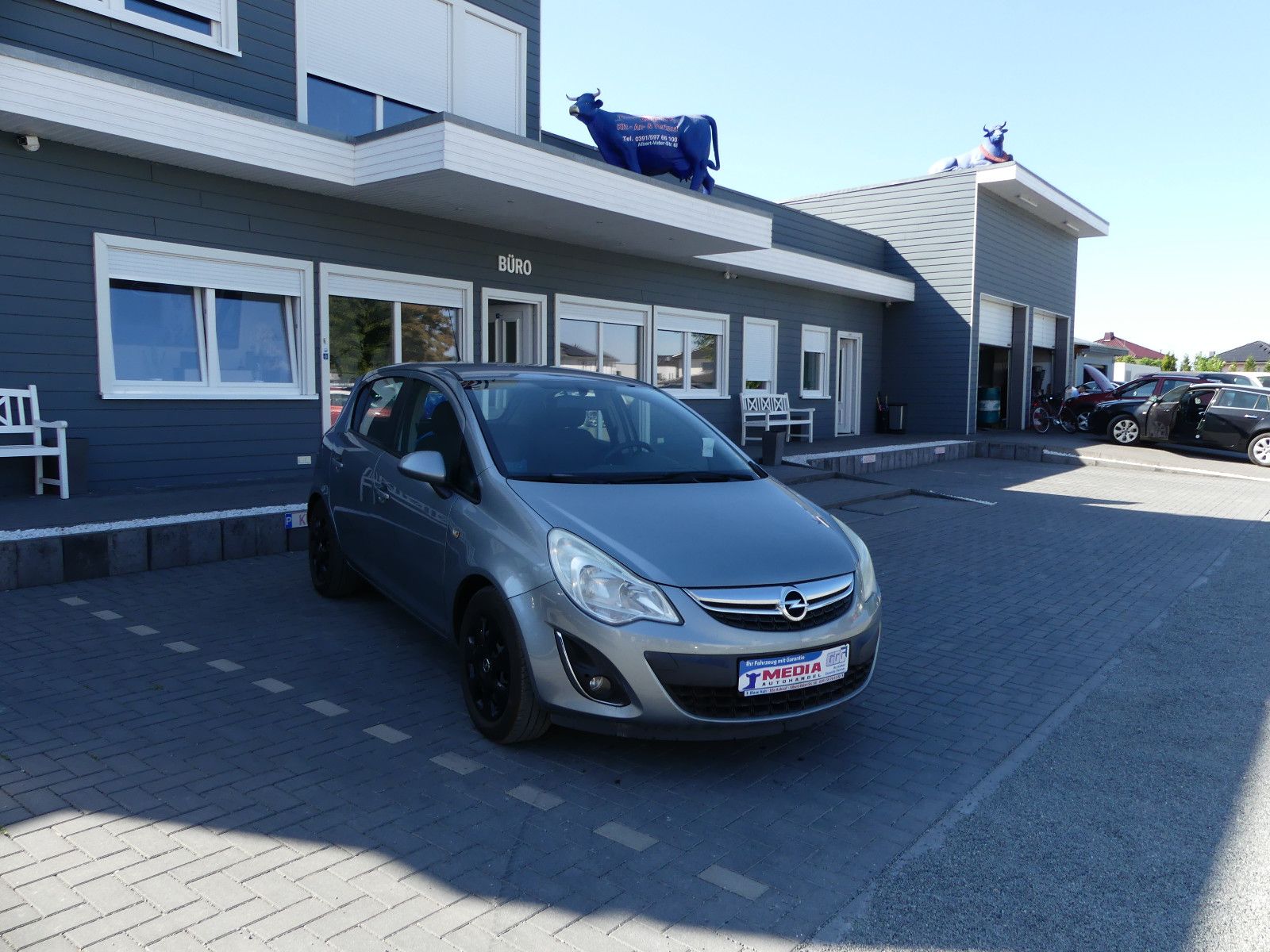 Fahrzeugabbildung Opel Corsa D Satellite