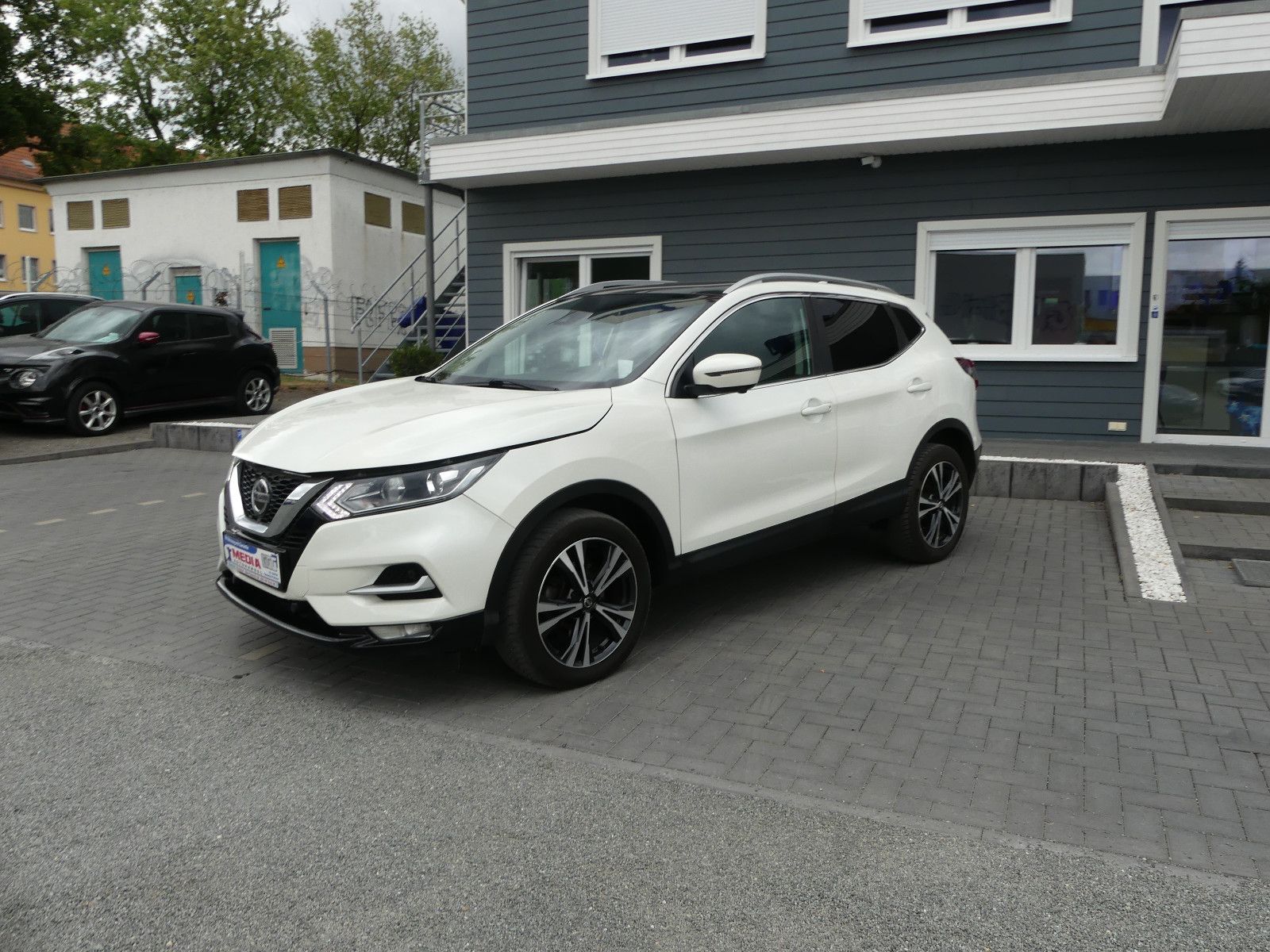 Fahrzeugabbildung Nissan Qashqai Zama"1.HAND"56TKM"