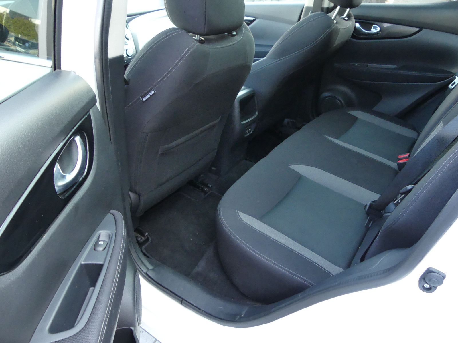 Fahrzeugabbildung Nissan Qashqai Zama"1.HAND"56TKM"