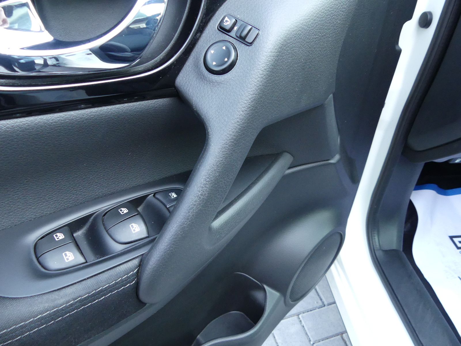 Fahrzeugabbildung Nissan Qashqai Zama"1.HAND"56TKM"