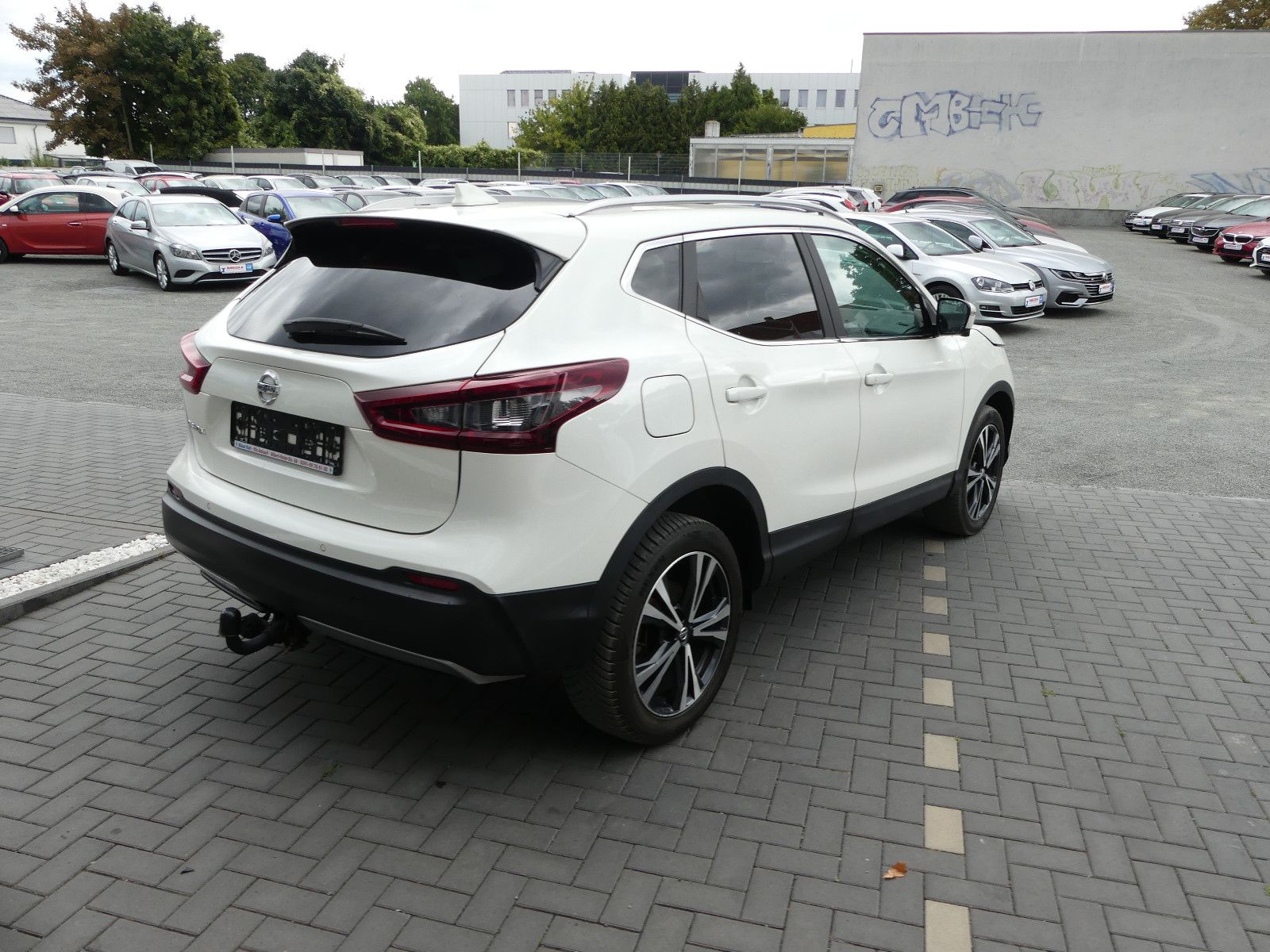 Fahrzeugabbildung Nissan Qashqai Zama"1.HAND"56TKM"