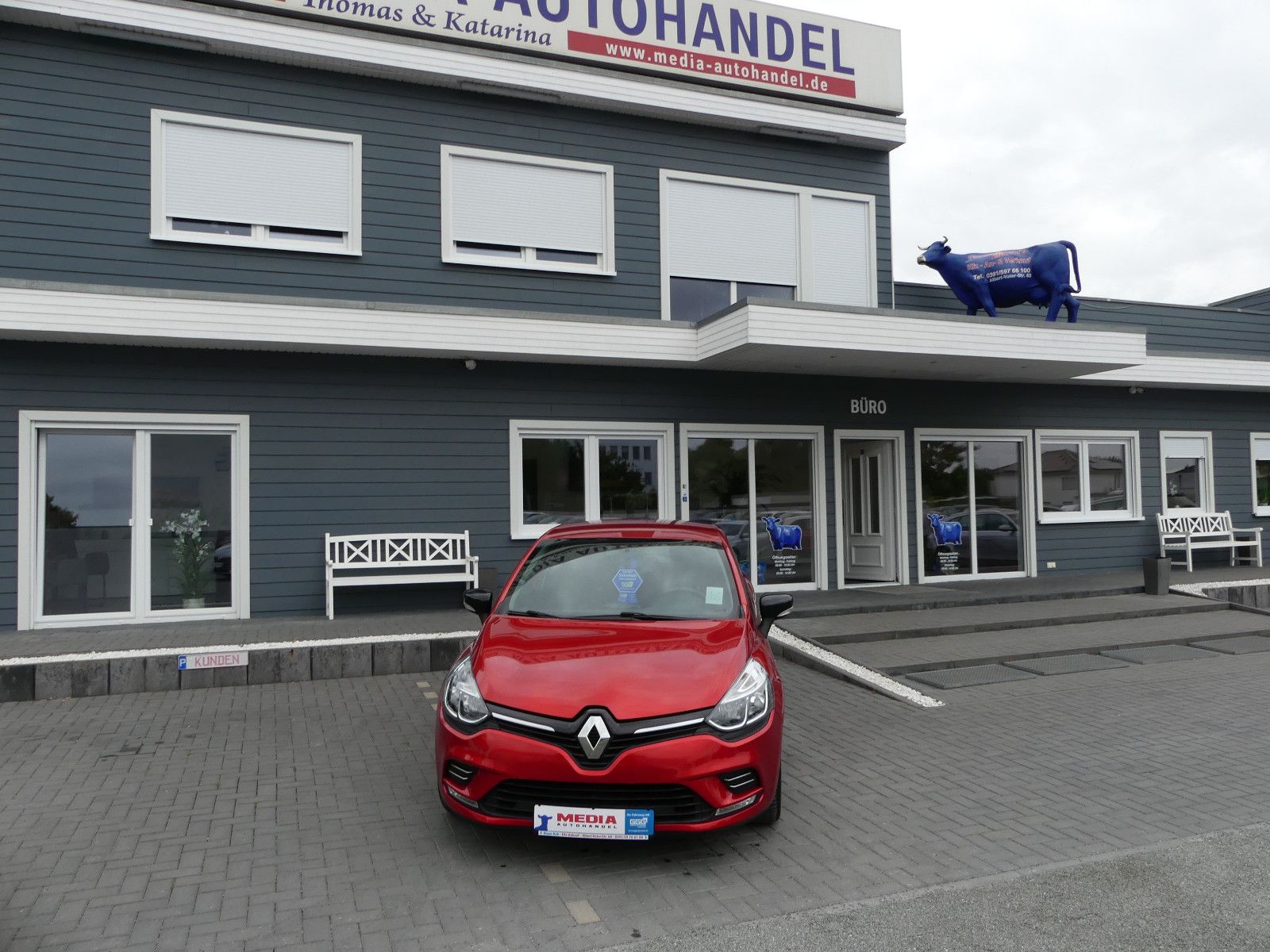 Fahrzeugabbildung Renault Clio IV Limited, 53000 km
