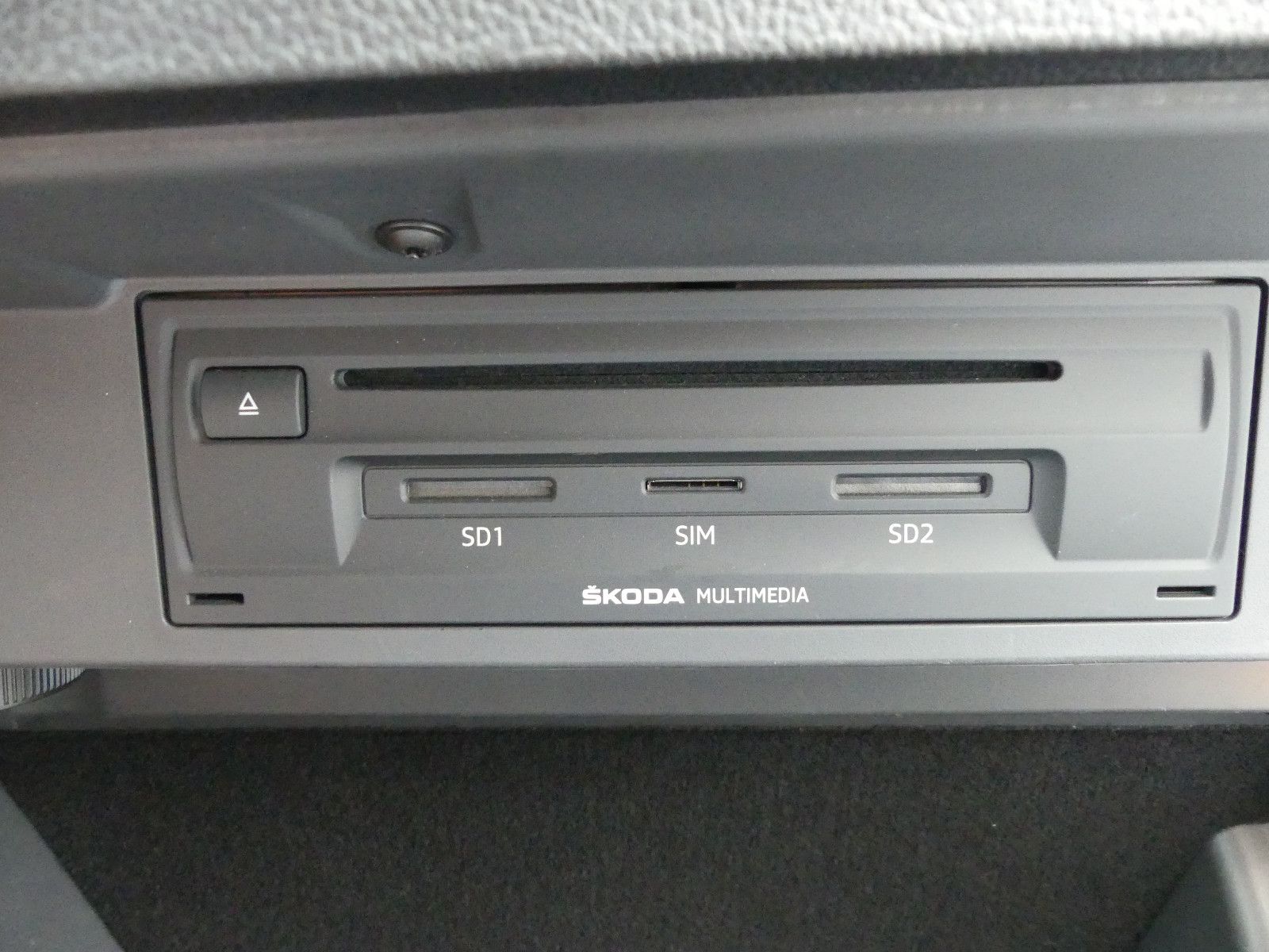 Fahrzeugabbildung SKODA Superb Combi Style