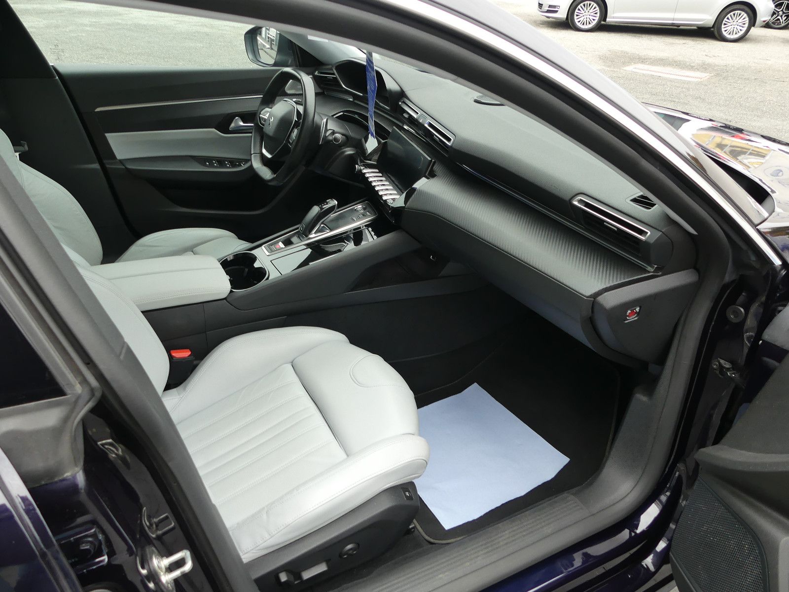 Fahrzeugabbildung Peugeot 508 Allure"67TKM"SCHECKHEFTGEPF."