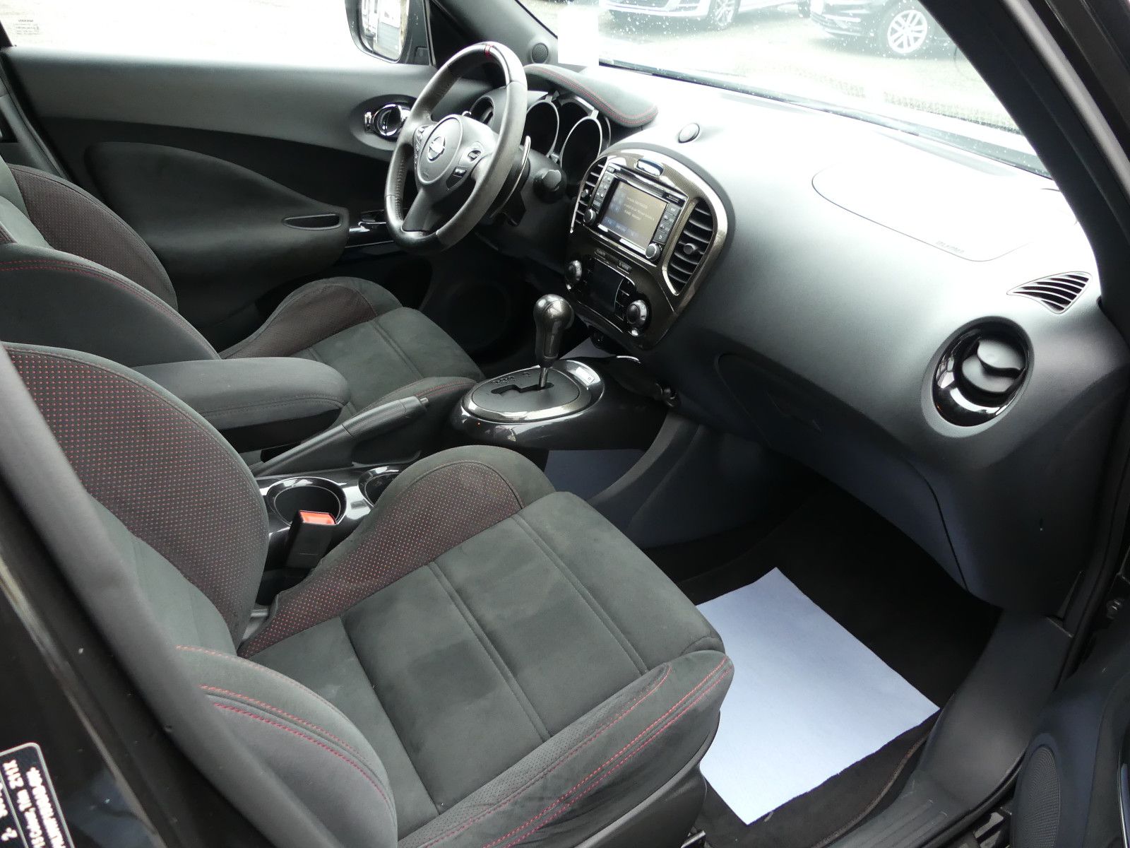 Fahrzeugabbildung Nissan Juke Nismo RS "4x4"AUTOMATIK"