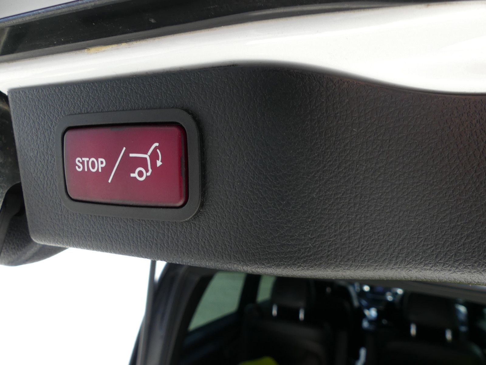 Fahrzeugabbildung Mercedes-Benz V 300 LANG"AMG-Line"81TKM"