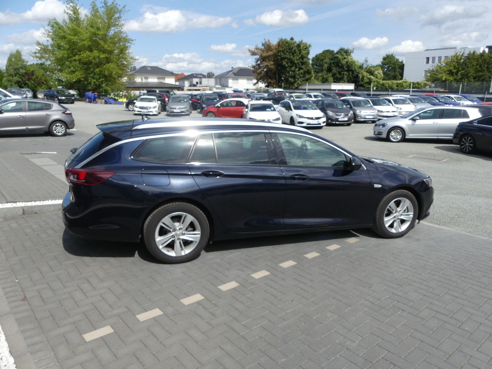 Fahrzeugabbildung Opel Insignia B Sports Tourer Innovation"46TKM"