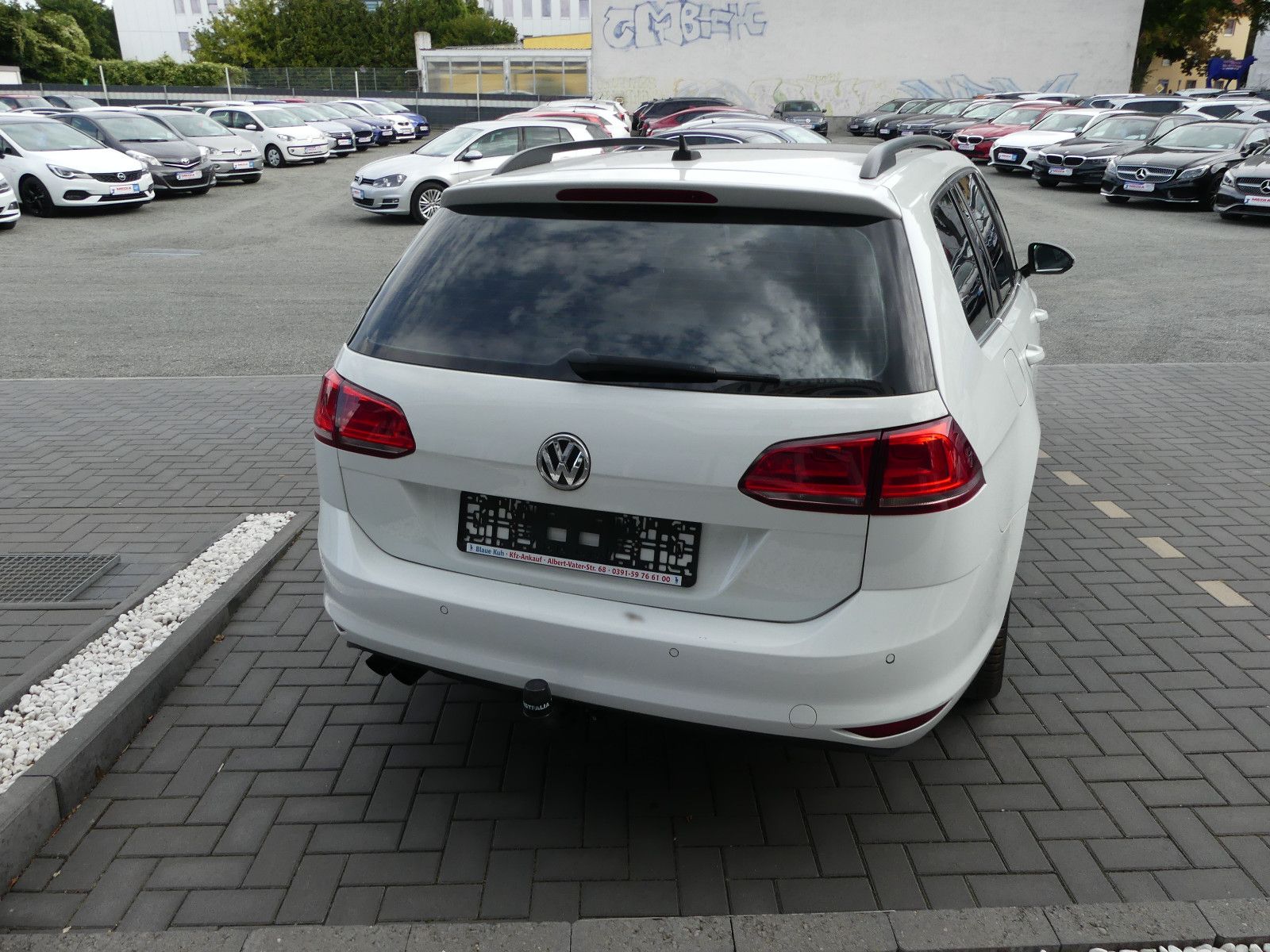 Fahrzeugabbildung Volkswagen Golf VII Variant 1.8 Comfortline BMT
