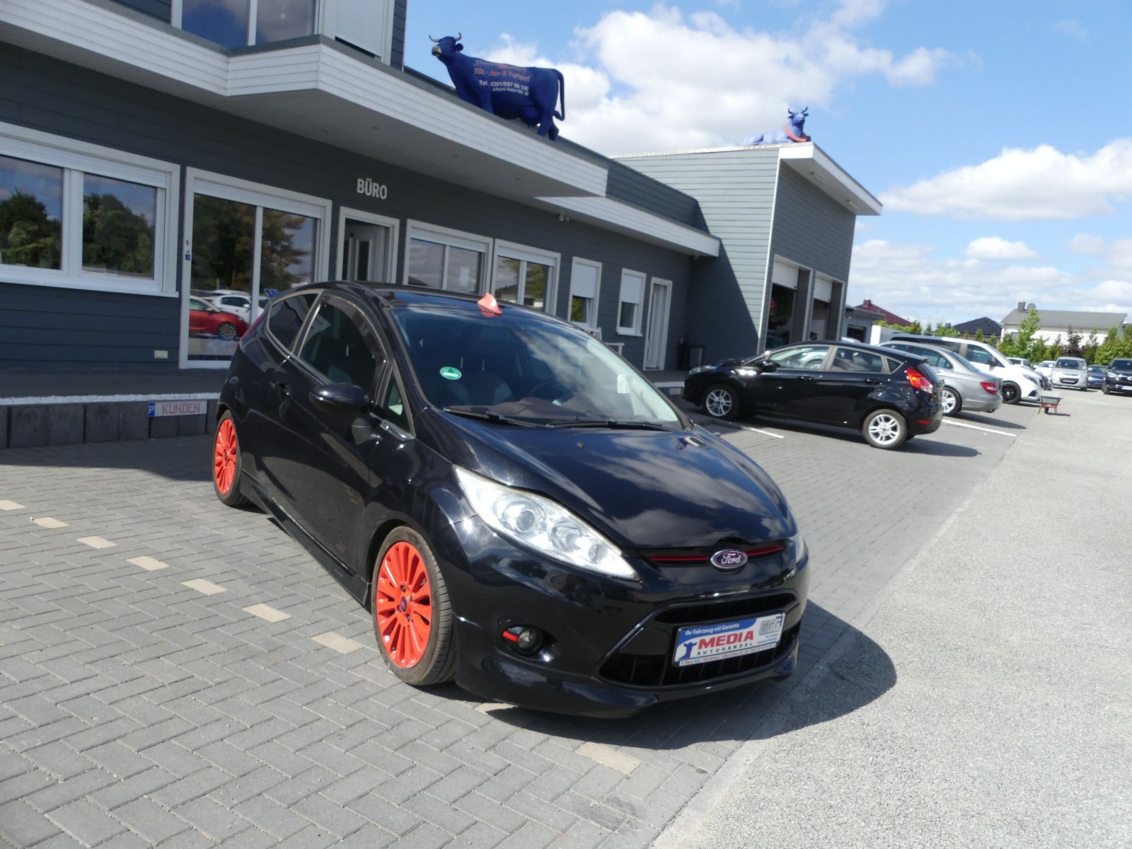 Fahrzeugabbildung Ford Fiesta Titanium