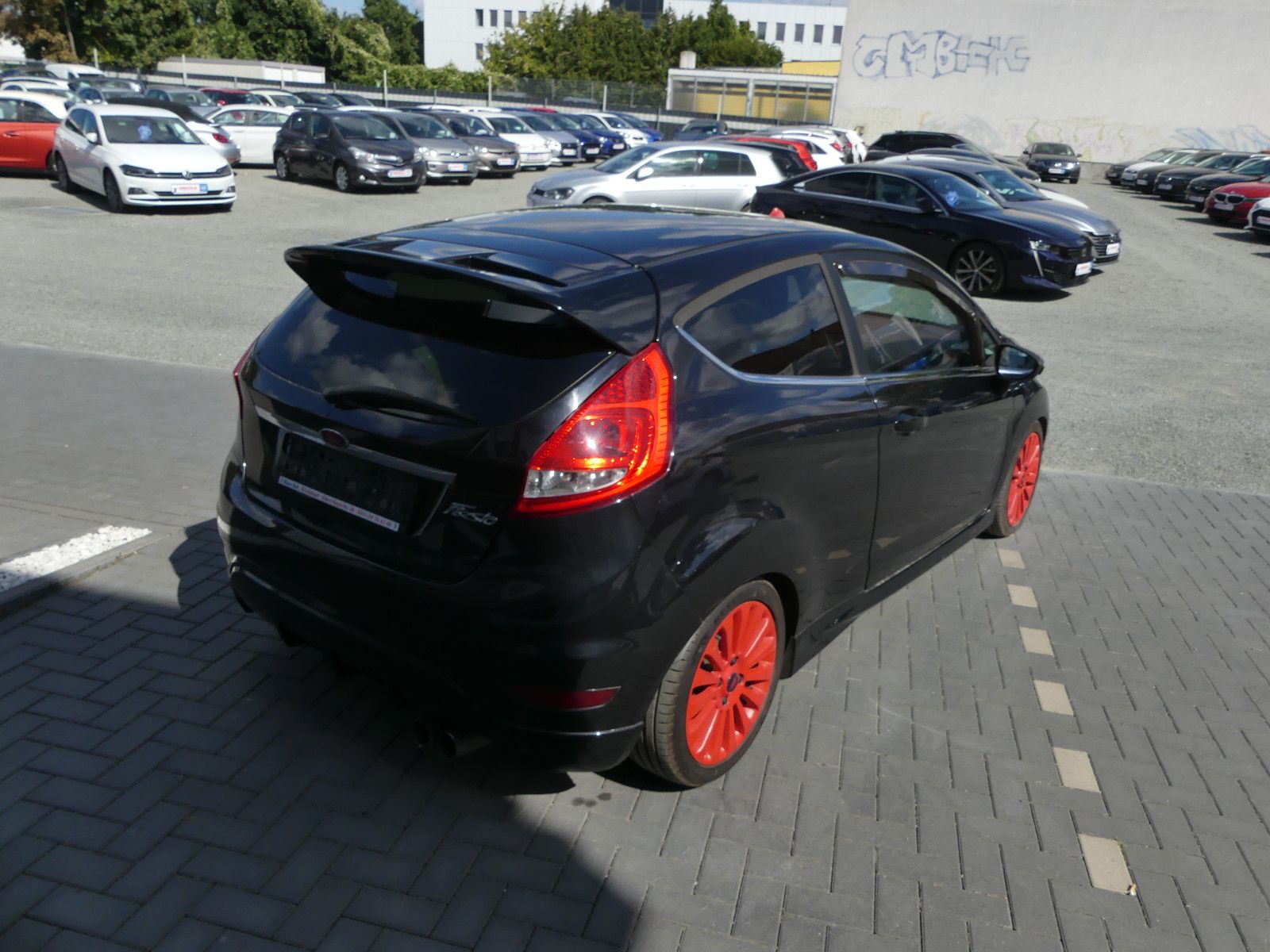 Fahrzeugabbildung Ford Fiesta Titanium