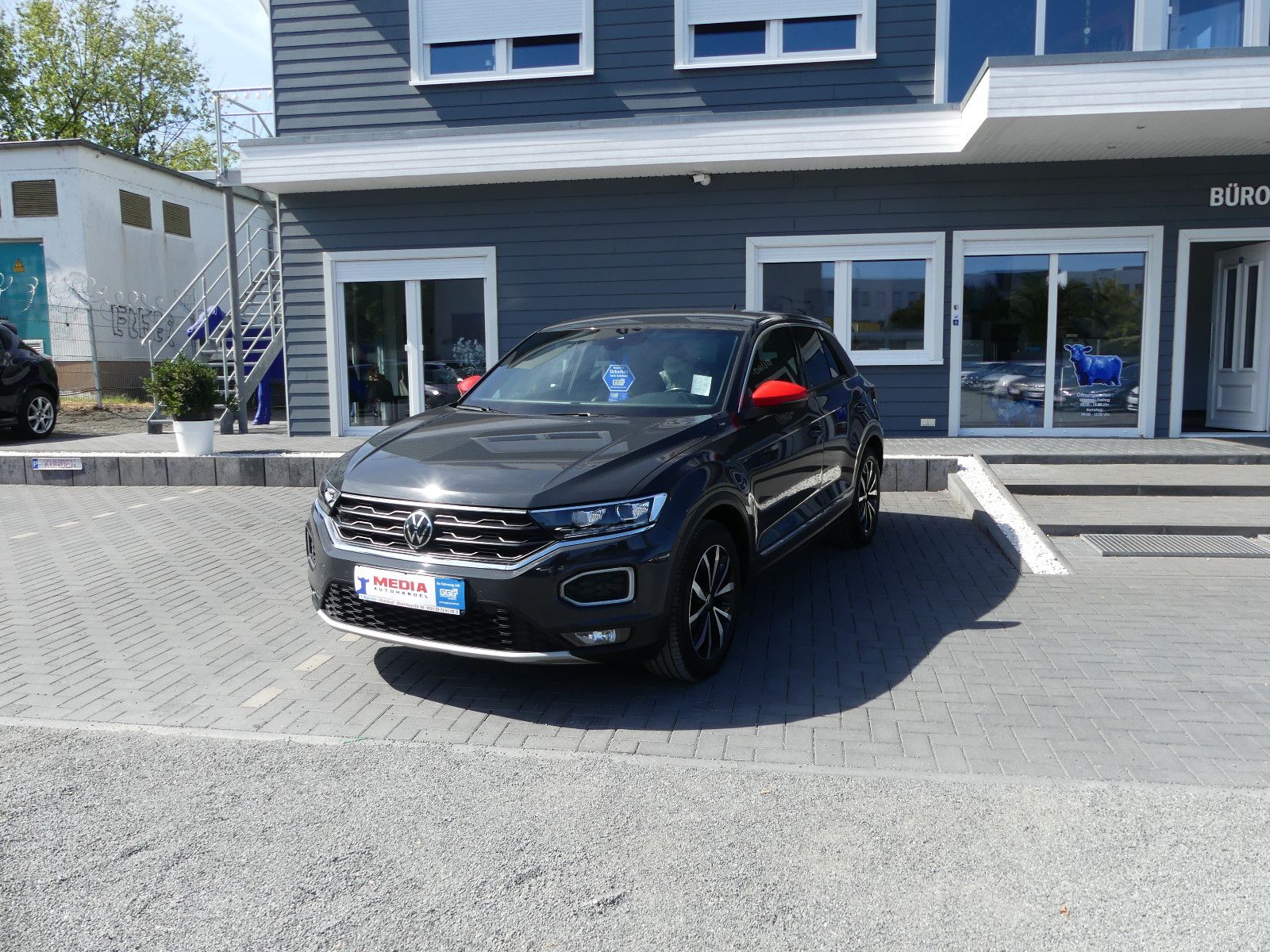 Fahrzeugabbildung Volkswagen T-Roc Sport"50TKM"AUTOMATIK"SCHECKHEFT"