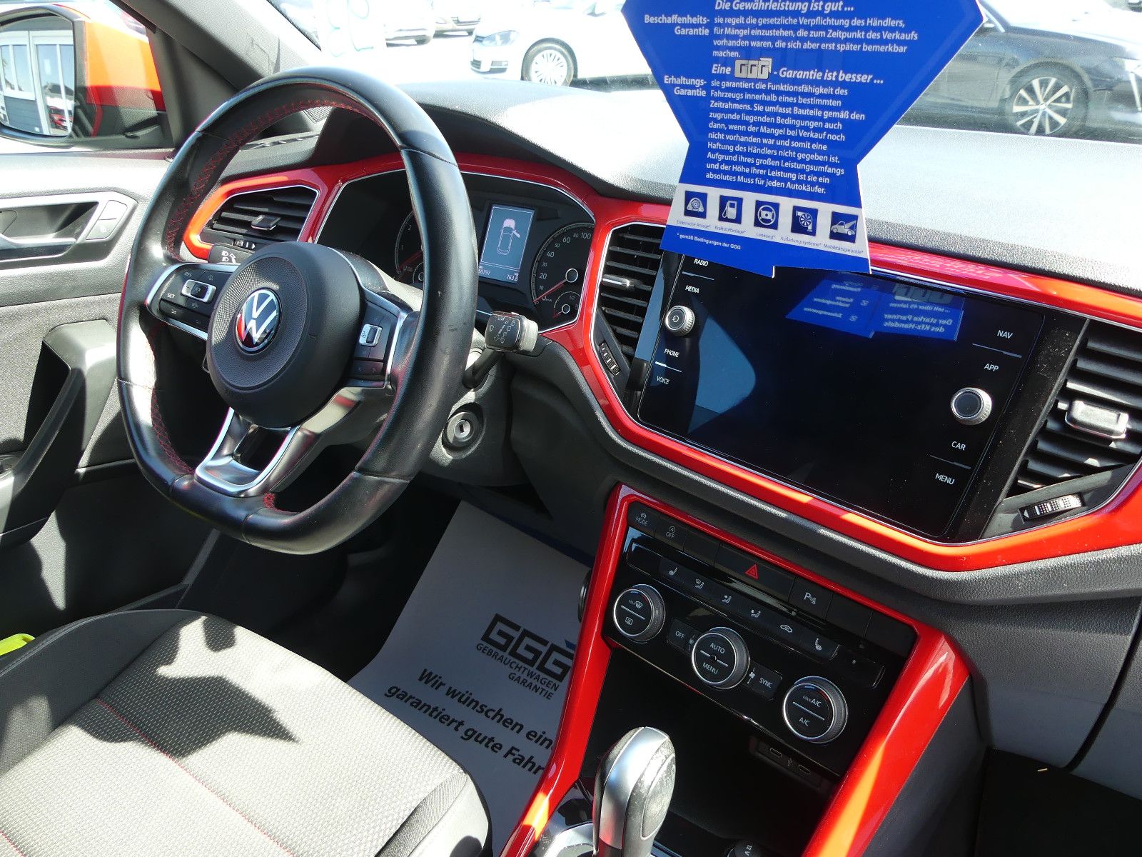 Fahrzeugabbildung Volkswagen T-Roc Sport"50TKM"AUTOMATIK"SCHECKHEFT"