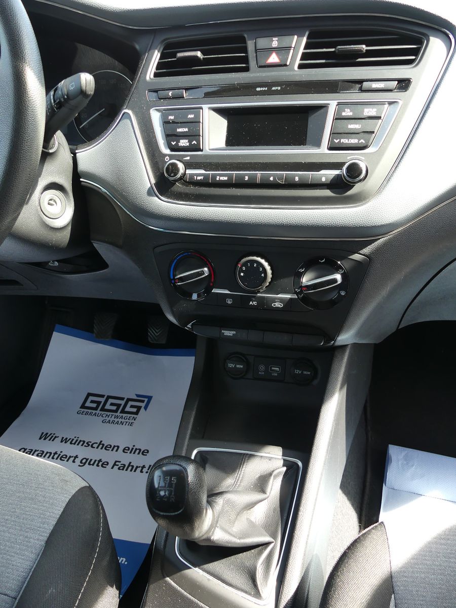 Fahrzeugabbildung Hyundai i20 blue Classic