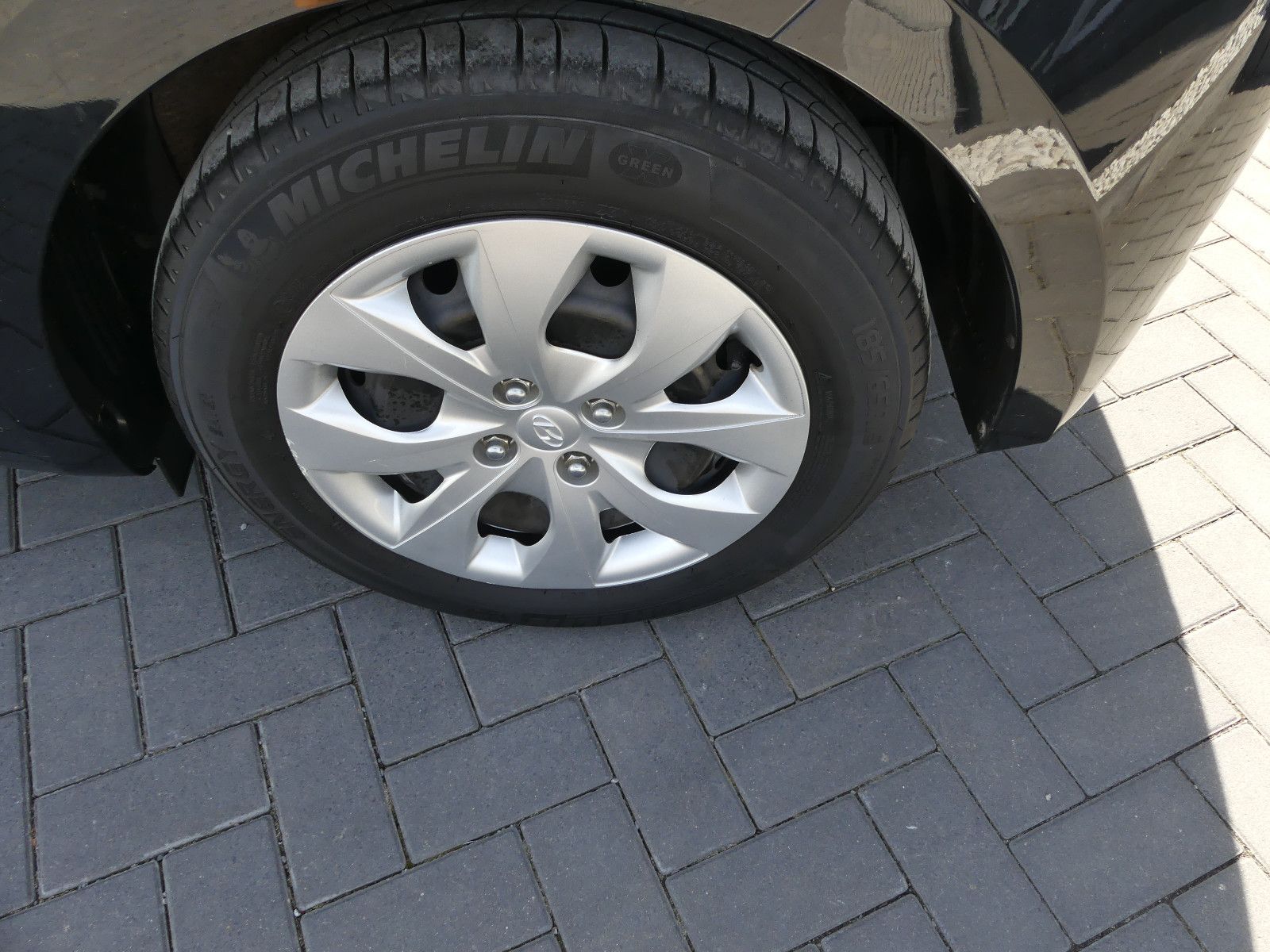Fahrzeugabbildung Hyundai i20 blue Classic