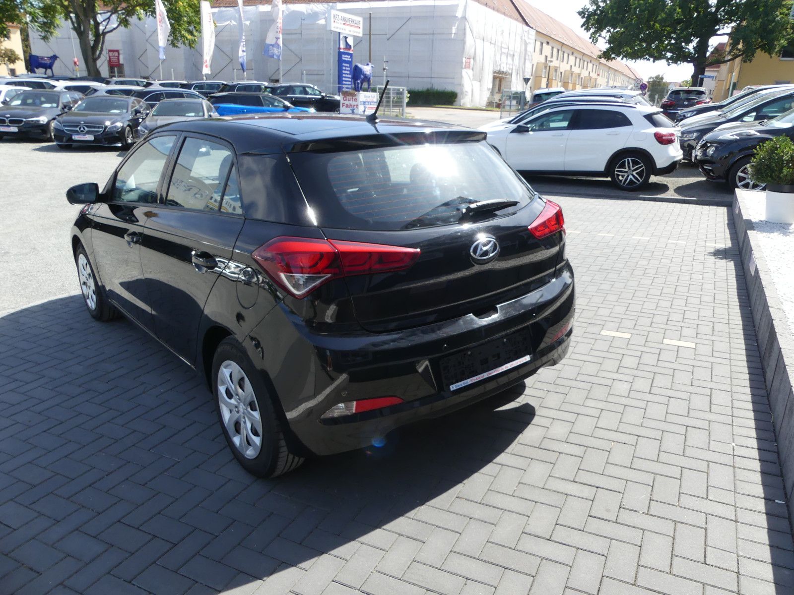 Fahrzeugabbildung Hyundai i20 blue Classic
