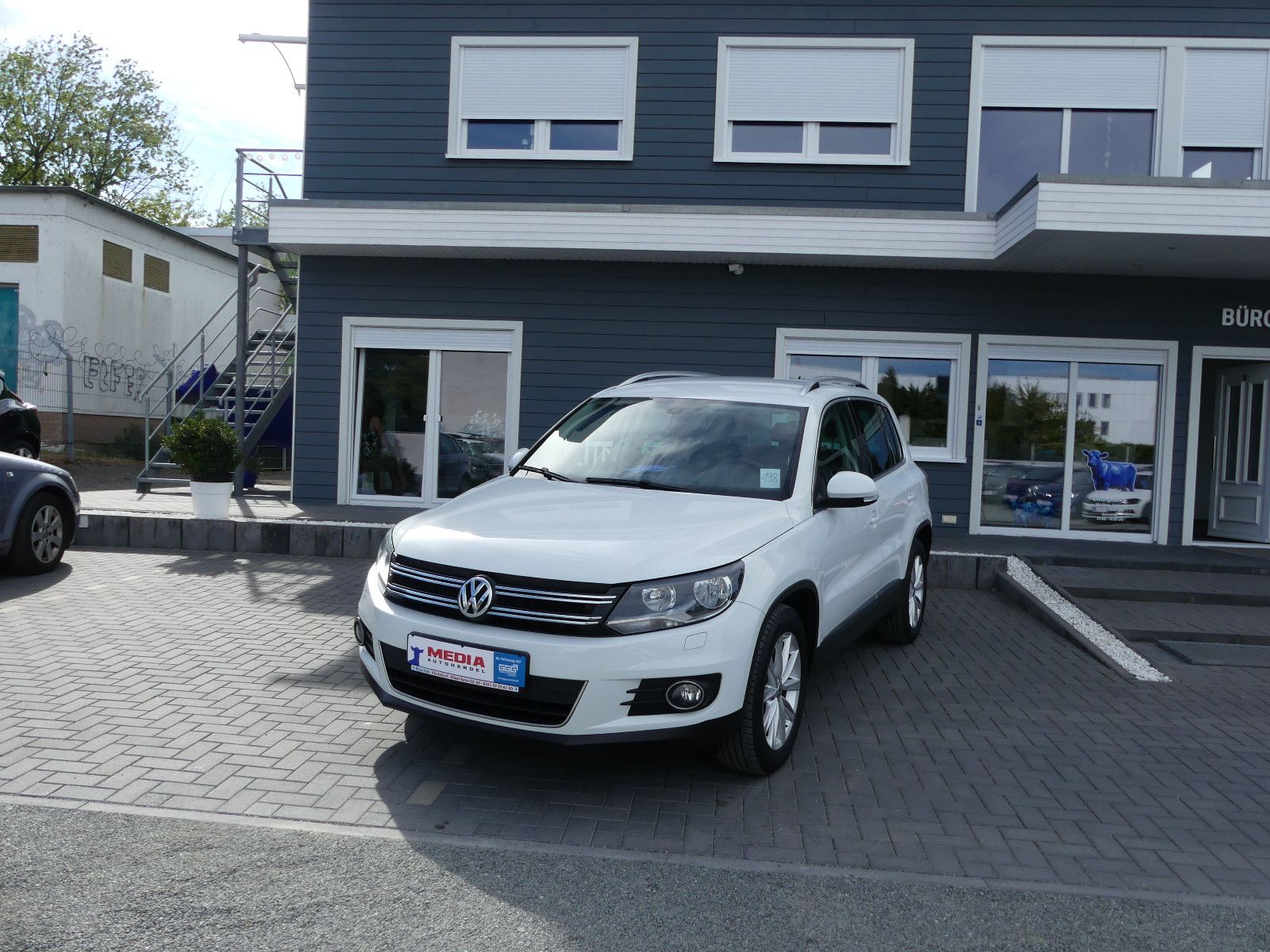 Fahrzeugabbildung Volkswagen Tiguan Sport & Style BMT"SCHECKHEFTGEPF."