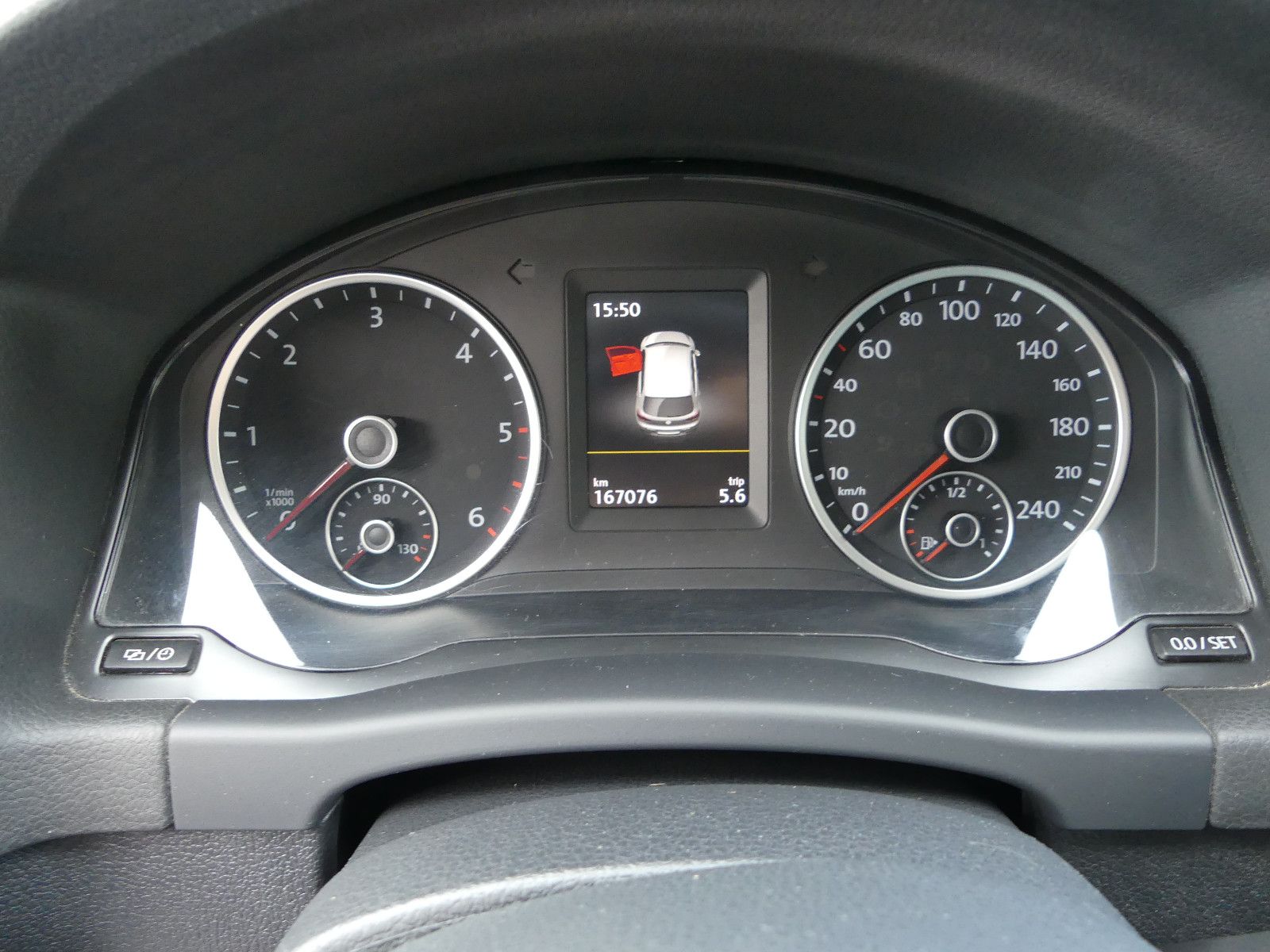 Fahrzeugabbildung Volkswagen Tiguan Sport & Style BMT"SCHECKHEFTGEPF."