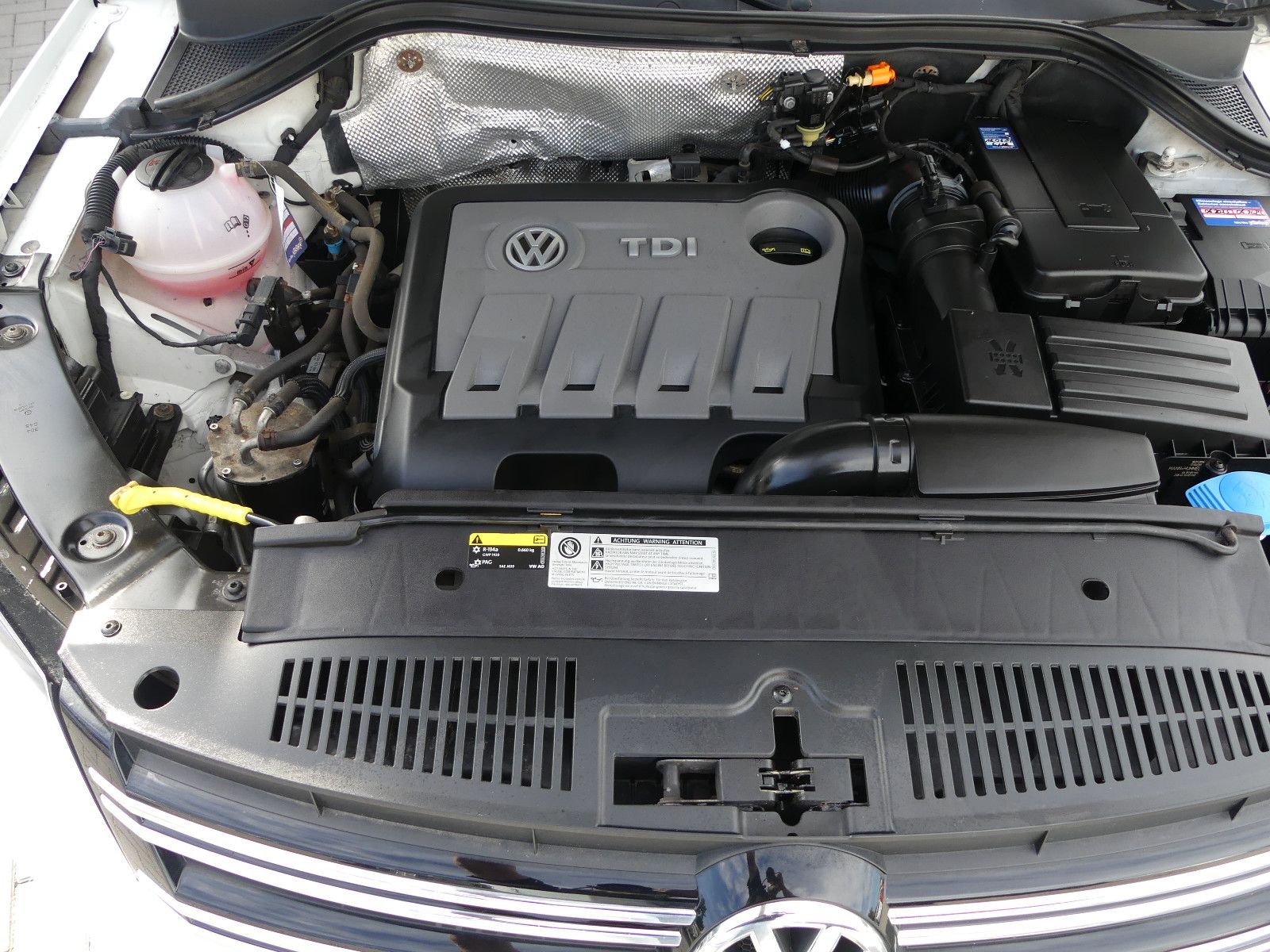 Fahrzeugabbildung Volkswagen Tiguan Sport & Style BMT"SCHECKHEFTGEPF."