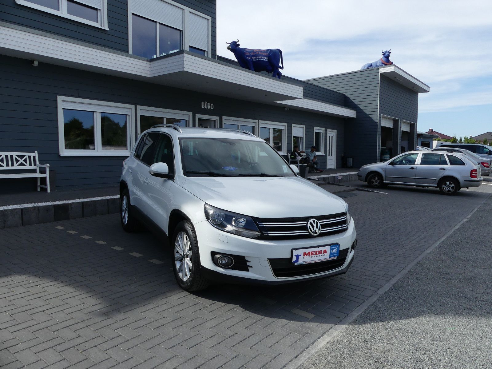 Fahrzeugabbildung Volkswagen Tiguan Sport & Style BMT"SCHECKHEFTGEPF."