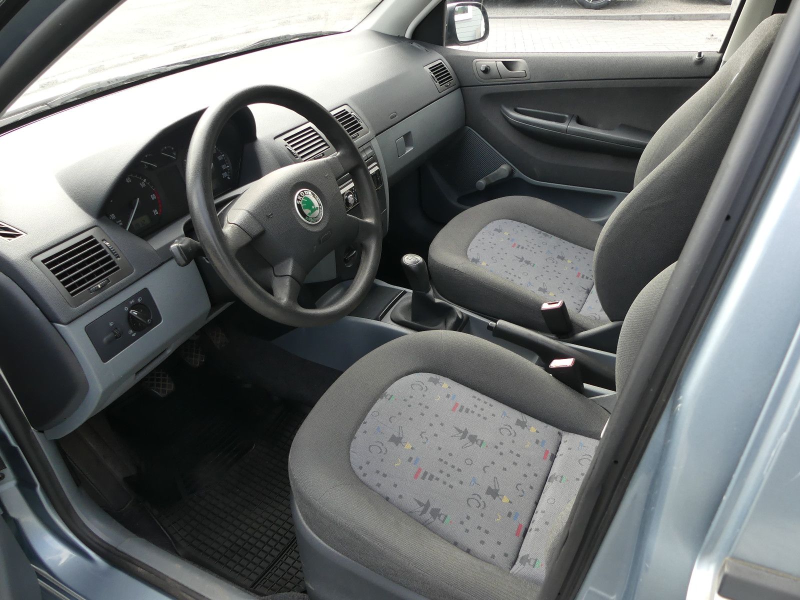 Fahrzeugabbildung SKODA Fabia 1.2 Ambiente