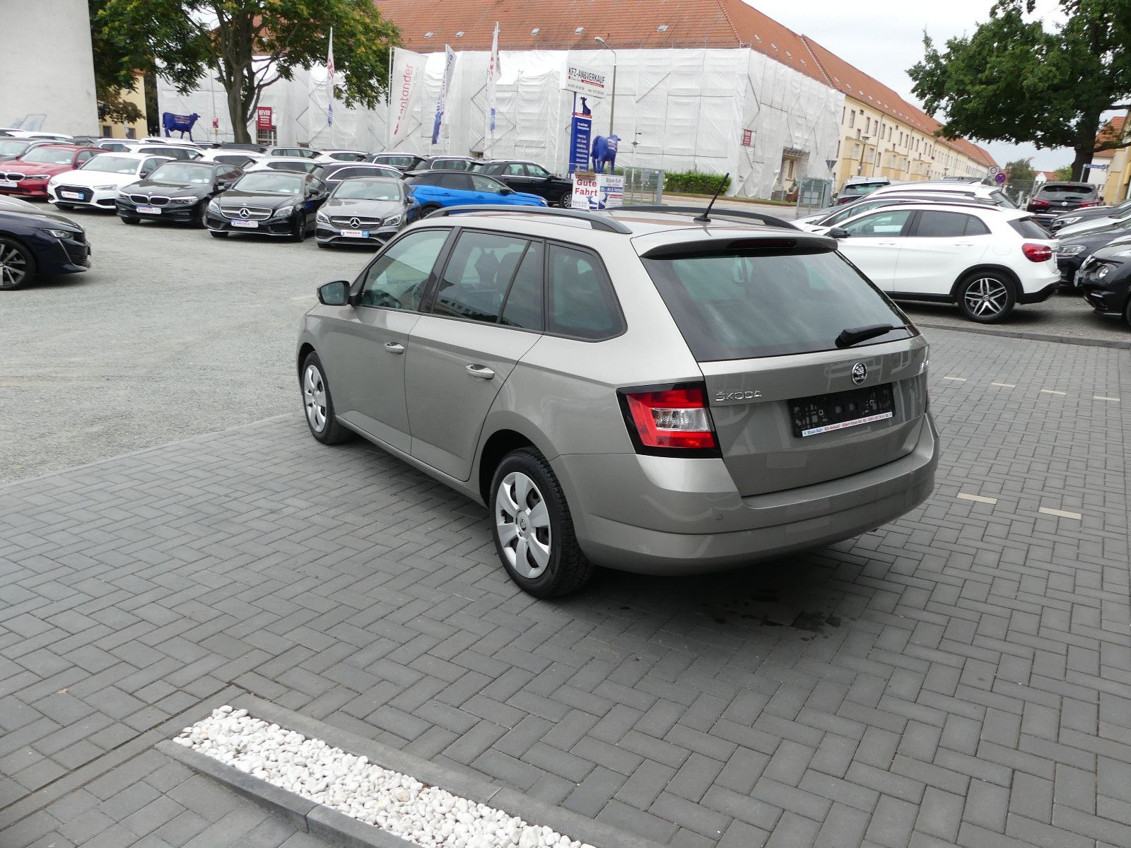 Fahrzeugabbildung SKODA Fabia Combi Style"58TKM"AUTOMATIK"