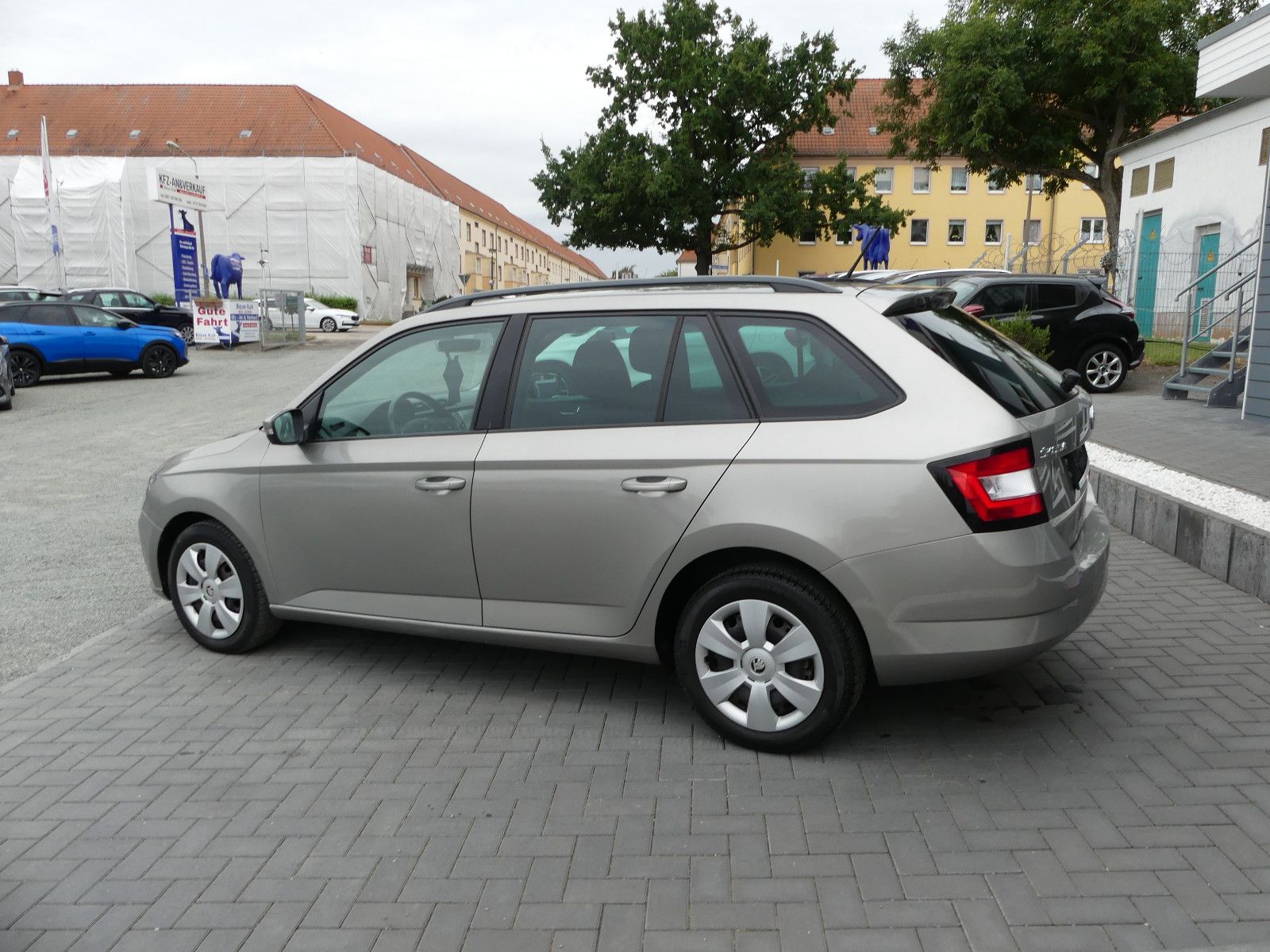 Fahrzeugabbildung SKODA Fabia Combi Style"58TKM"AUTOMATIK"