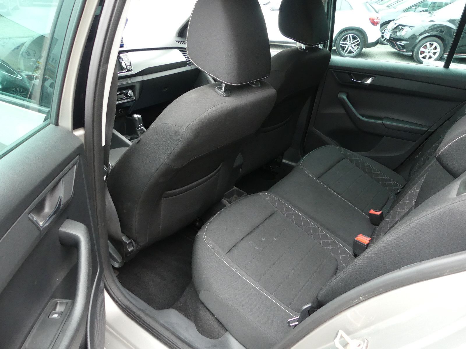 Fahrzeugabbildung SKODA Fabia Combi Style"58TKM"AUTOMATIK"