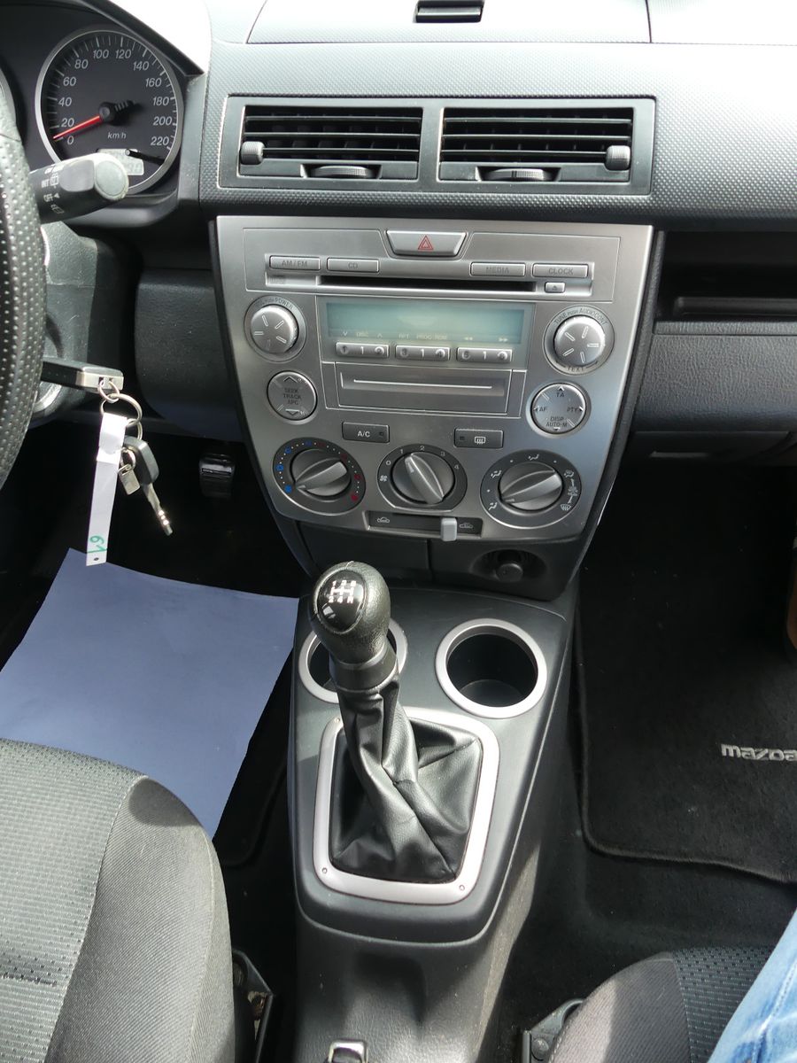 Fahrzeugabbildung Mazda 2 Lim. 1.4 Active