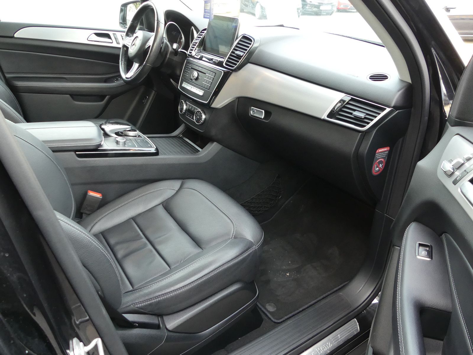 Fahrzeugabbildung Mercedes-Benz GLE 400 4Matic"83TKM"