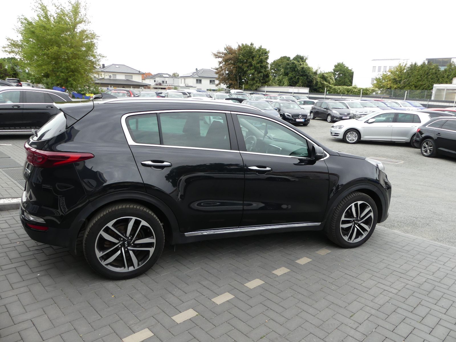 Fahrzeugabbildung Kia Sportage"1.HAND"