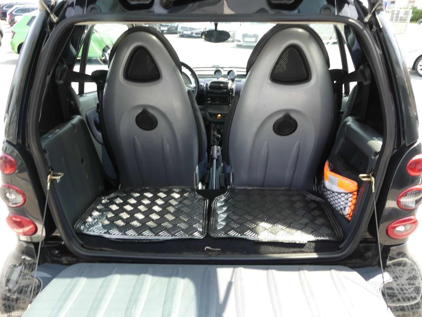 Fahrzeugabbildung Smart ForTwo fortwo coupe Basis