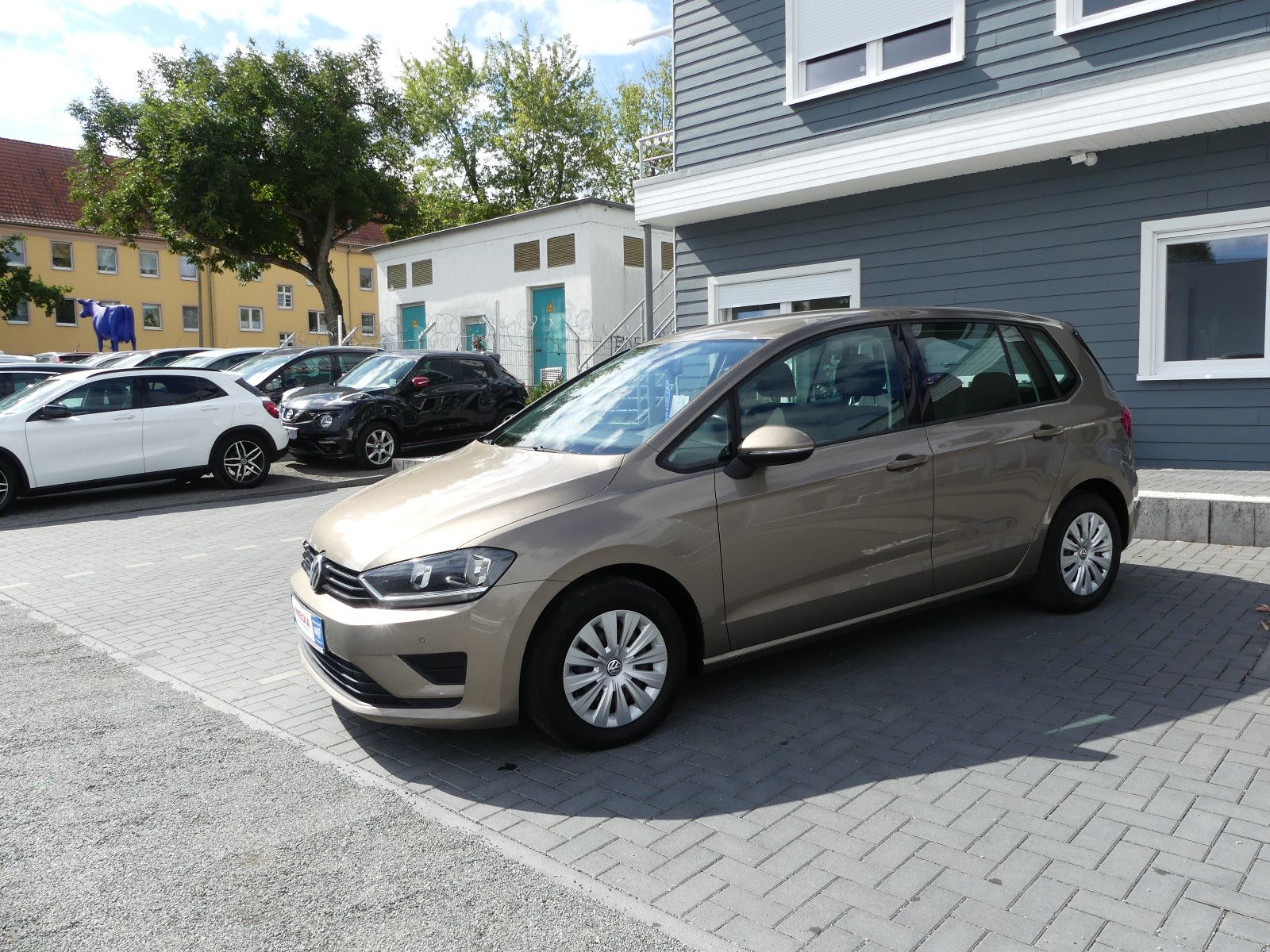 Fahrzeugabbildung Volkswagen Golf Sportsvan VII Trendline BMT/Start-Stopp