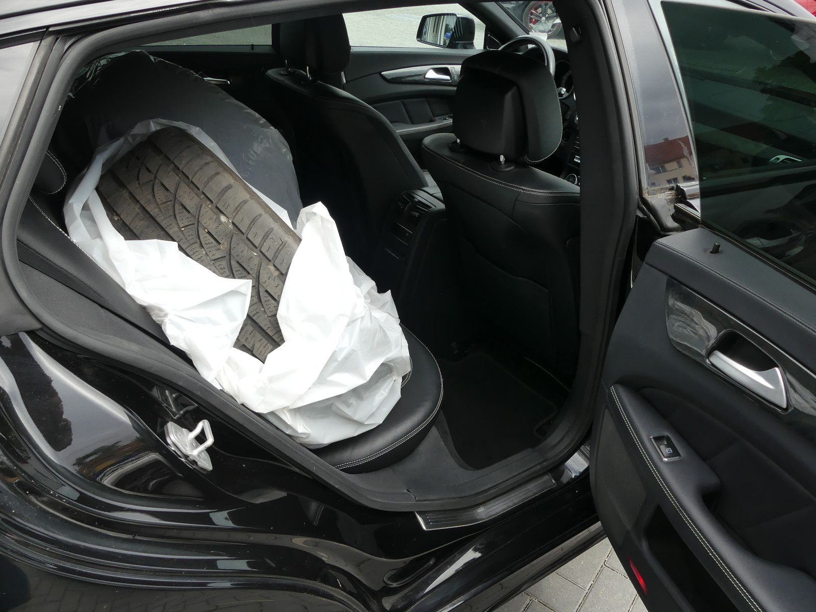 Fahrzeugabbildung Mercedes-Benz CLS . 250 BlueTec / d 4Matic