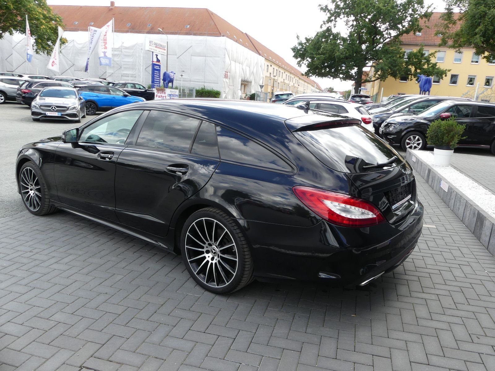 Fahrzeugabbildung Mercedes-Benz CLS . 250 BlueTec / d 4Matic